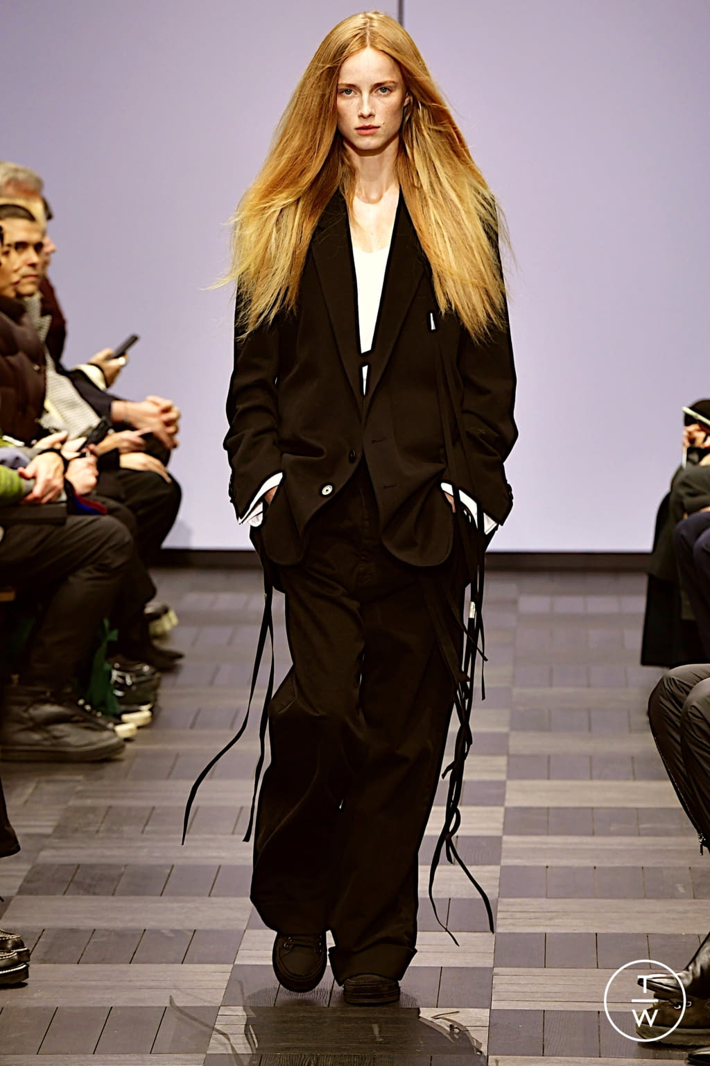 Fashion Week Paris Spring/Summer 2022 look 1 from the Ann Demeulemeester collection womenswear