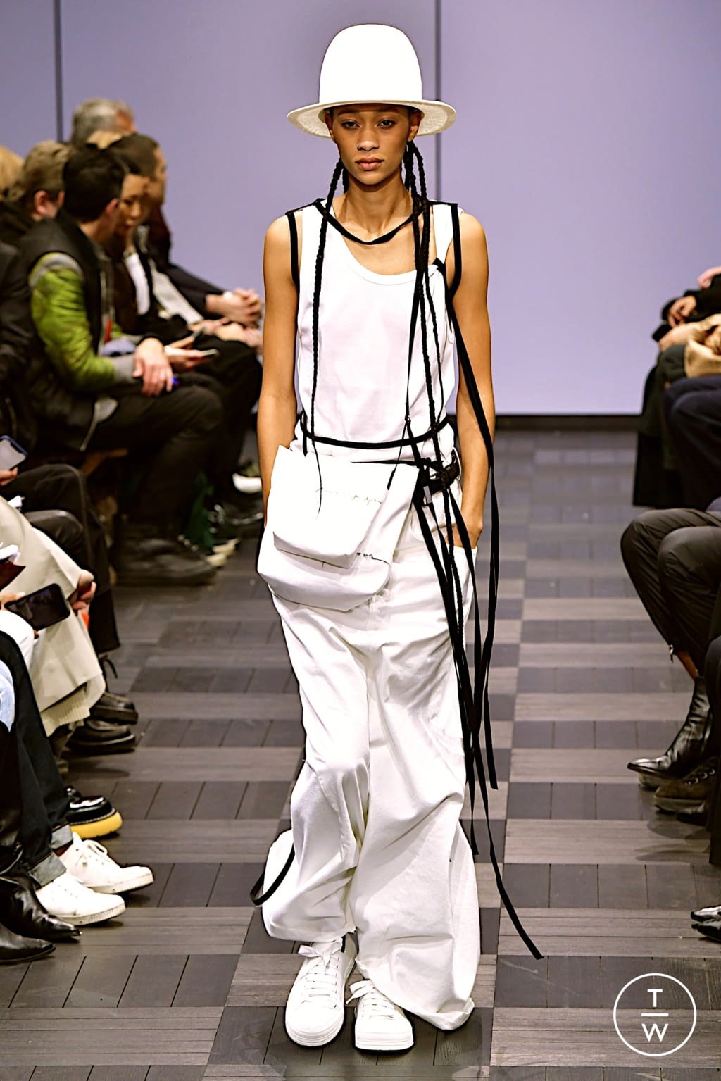 Fashion Week Paris Spring/Summer 2022 look 37 from the Ann Demeulemeester collection womenswear