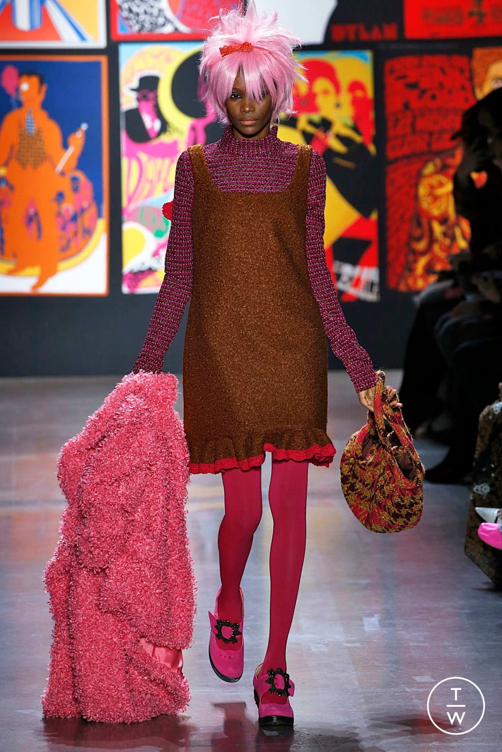 Fashion Week New York Fall/Winter 2019 look 19 from the Anna Sui collection 女装