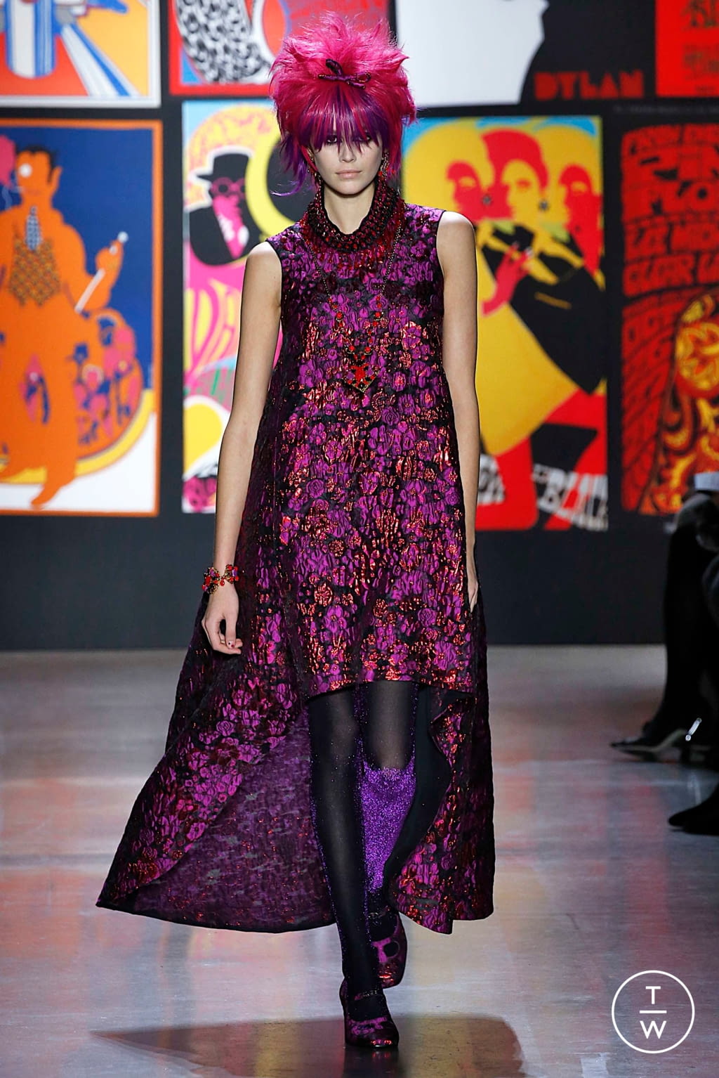 Fashion Week New York Fall/Winter 2019 look 53 from the Anna Sui collection 女装