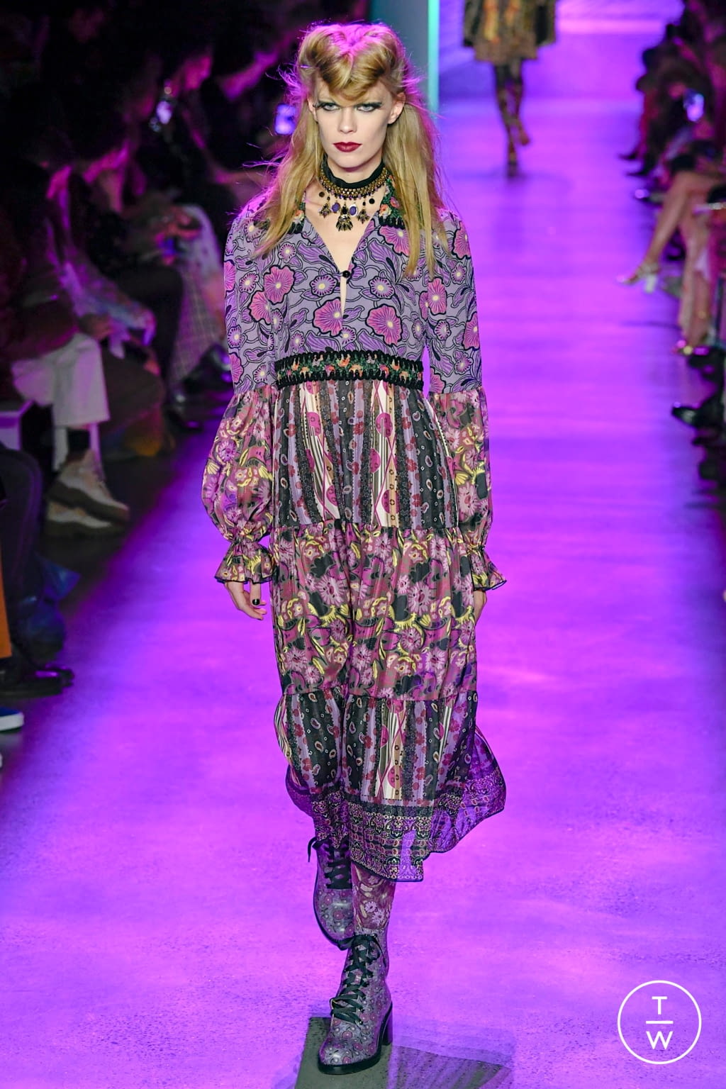 Fashion Week New York Fall/Winter 2020 look 23 from the Anna Sui collection womenswear