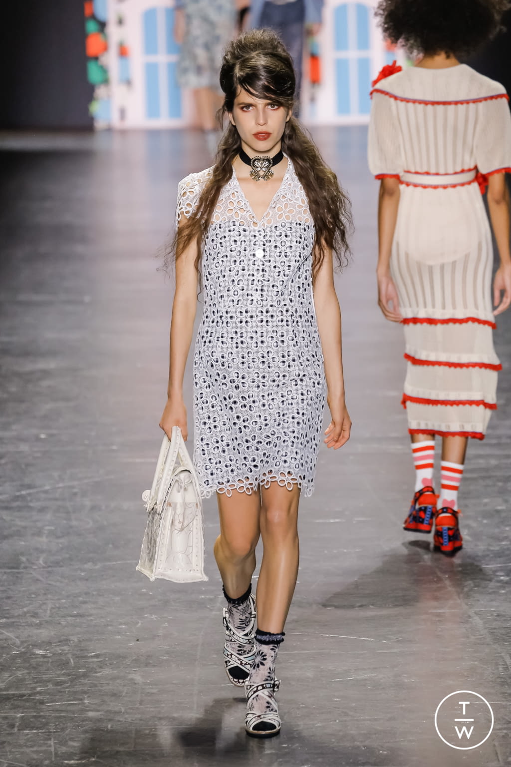 Fashion Week New York Spring/Summer 2017 look 34 de la collection Anna Sui womenswear