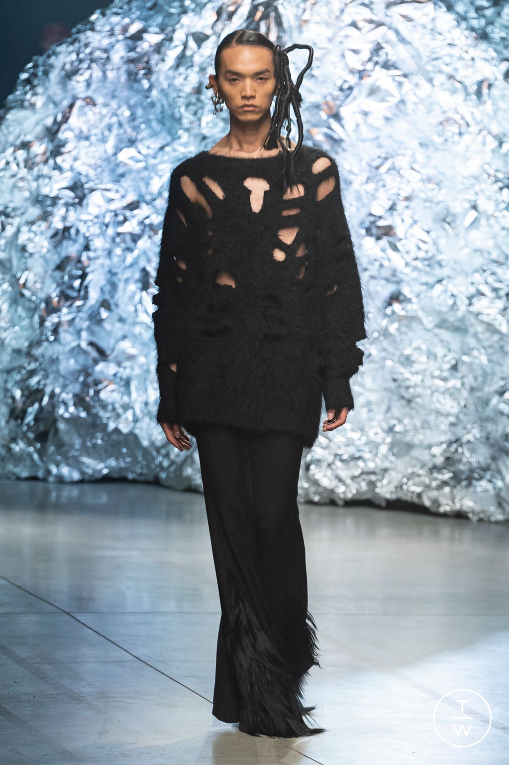 Fashion Week Milan Fall/Winter 2023 look 3 from the Annakiki collection womenswear
