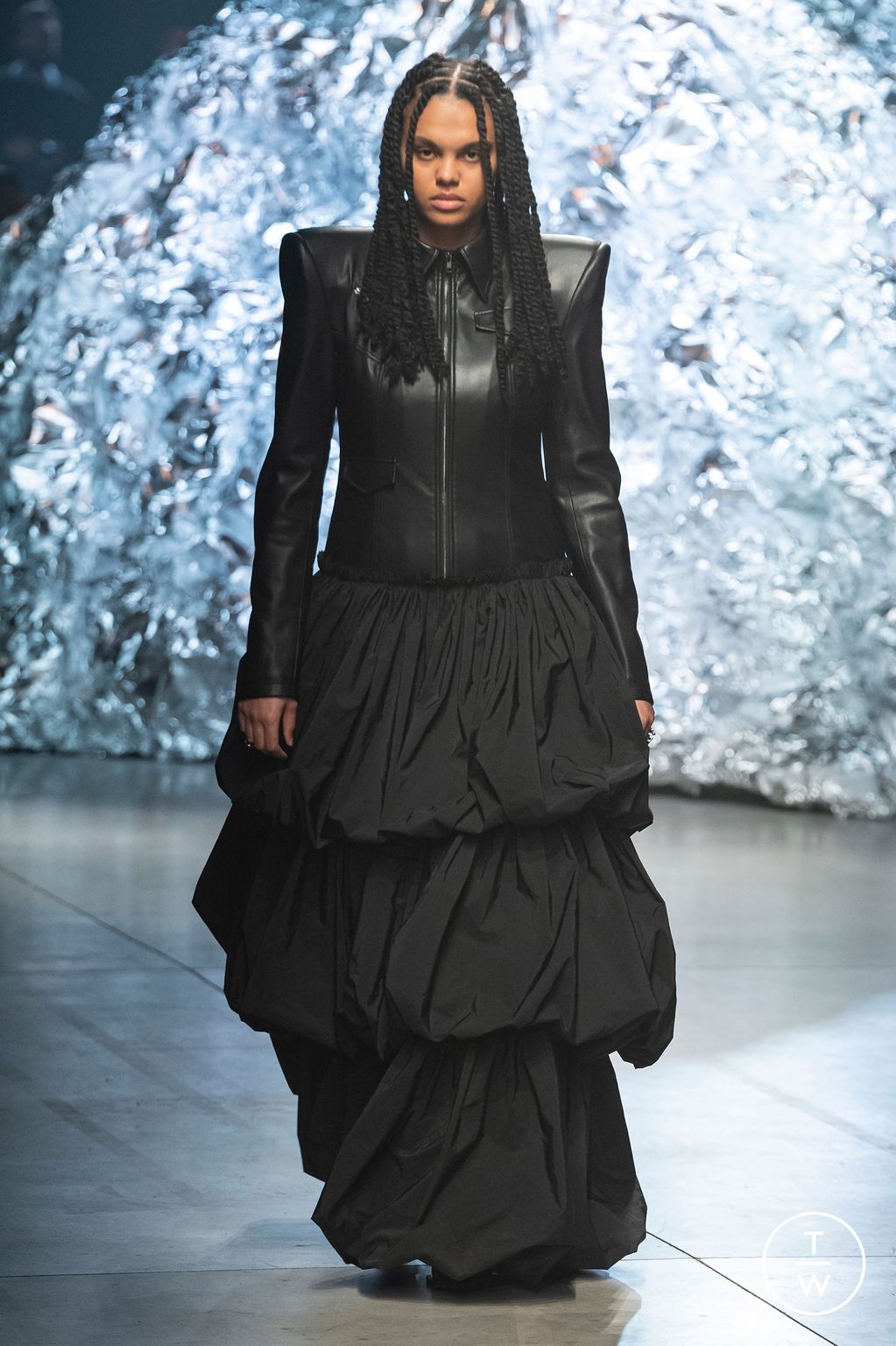 Fashion Week Milan Fall/Winter 2023 look 19 de la collection Annakiki womenswear