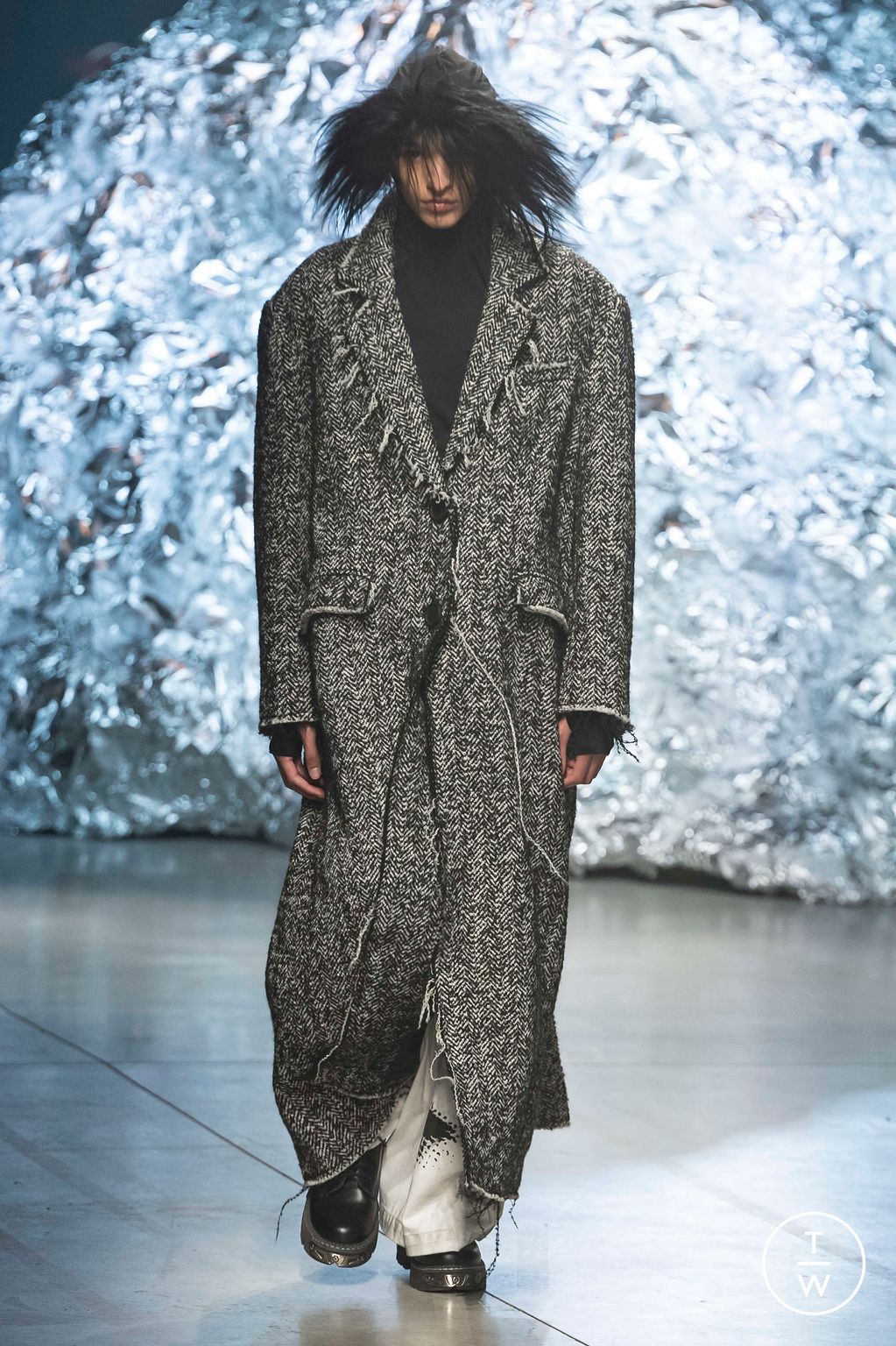 Fashion Week Milan Fall/Winter 2023 look 27 from the Annakiki collection 女装