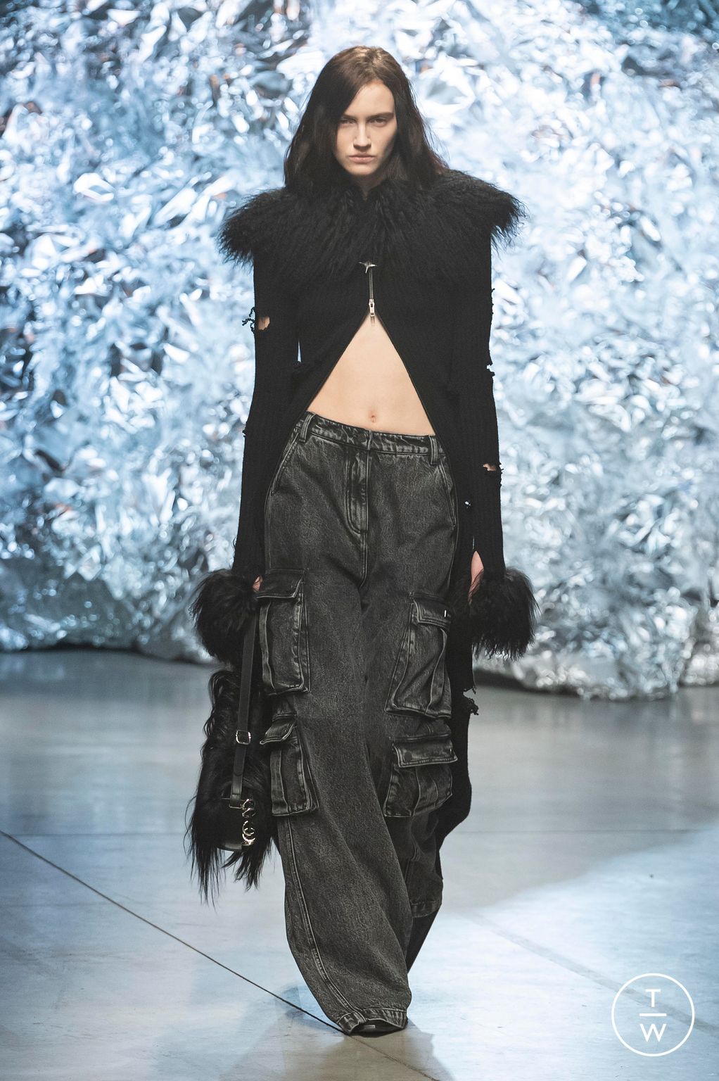 Fashion Week Milan Fall/Winter 2023 look 31 de la collection Annakiki womenswear