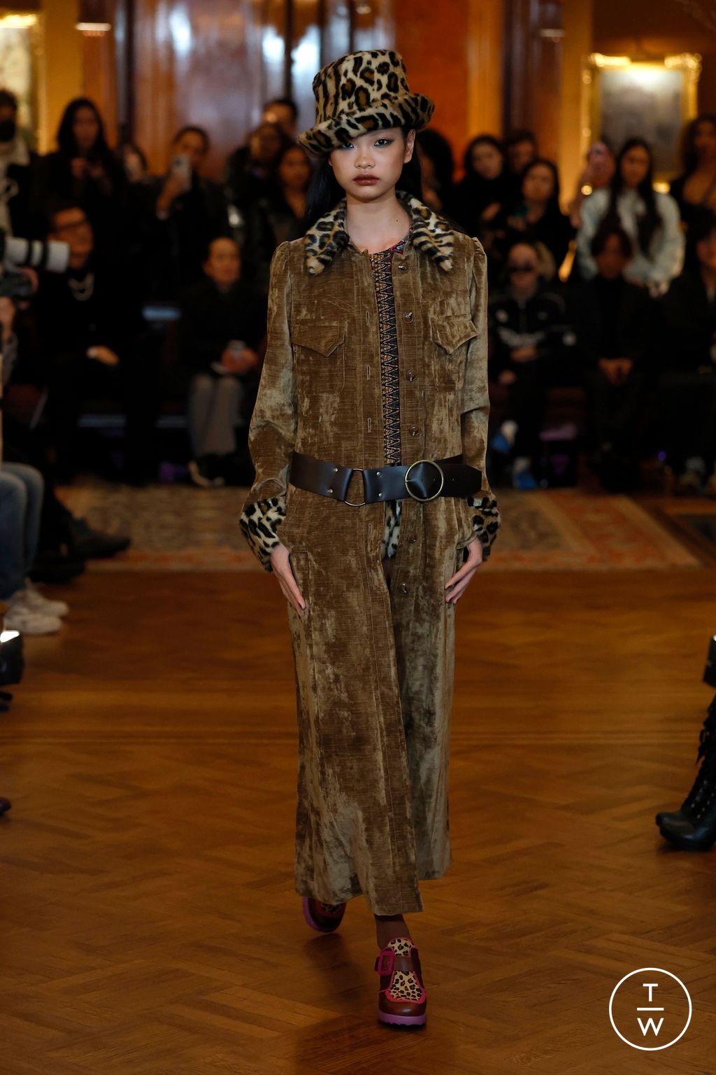 Fashion Week New York Fall/Winter 2025 look 16 from the Anna Sui collection womenswear