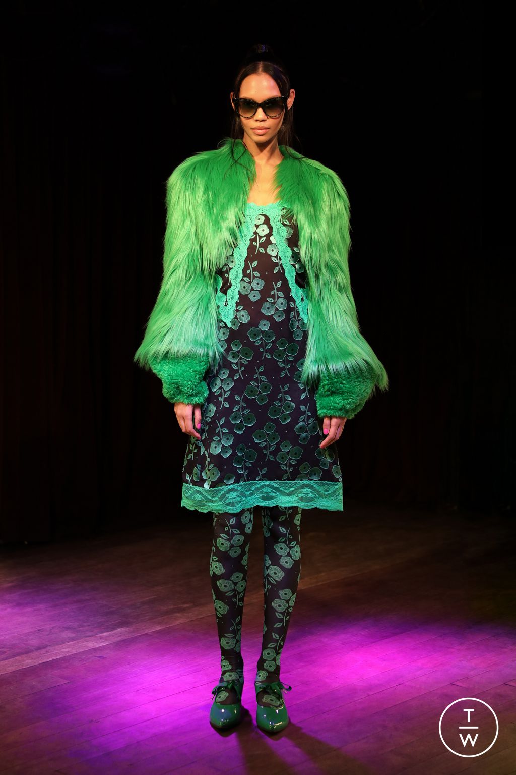 Fashion Week New York Fall/Winter 2023 look 5 from the Anna Sui collection womenswear