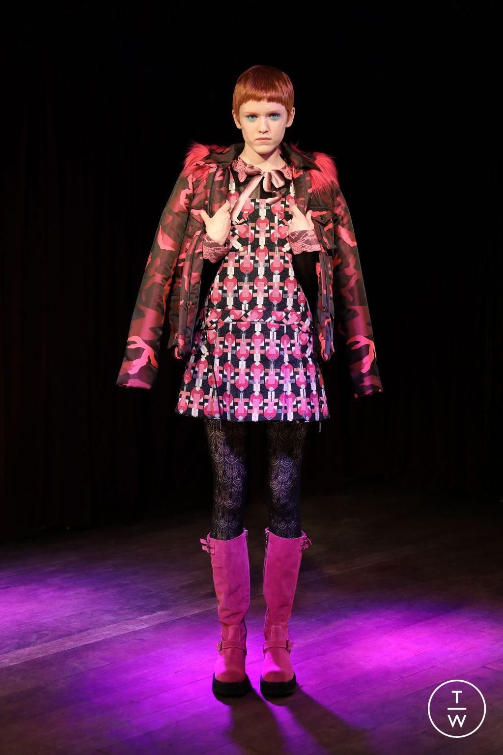 Fashion Week New York Fall/Winter 2023 look 12 de la collection Anna Sui womenswear