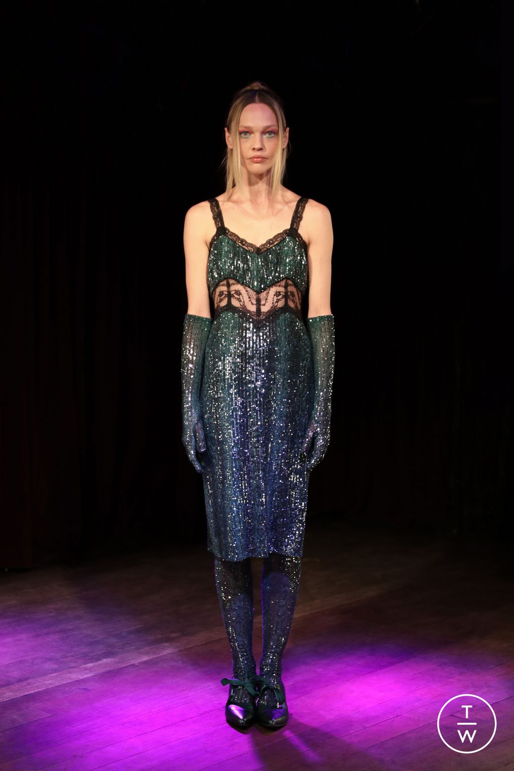 Fashion Week New York Fall/Winter 2023 look 25 from the Anna Sui collection 女装