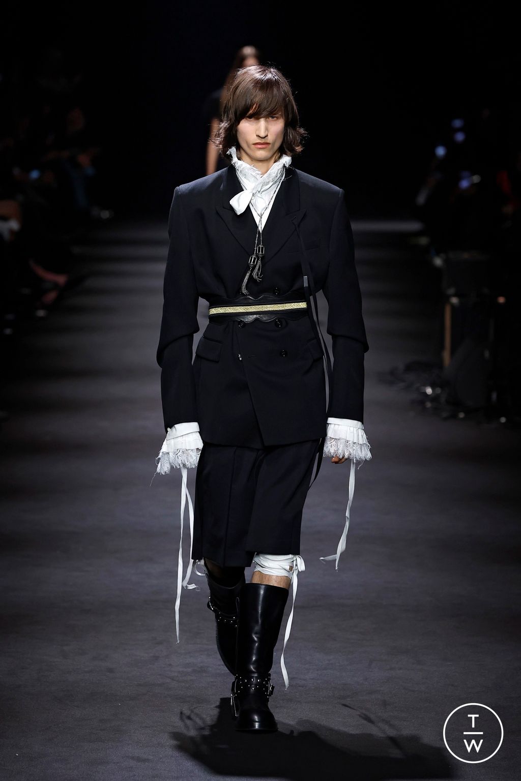 Fashion Week Paris Fall/Winter 2026 look 2 from the Ann Demeulemeester collection womenswear
