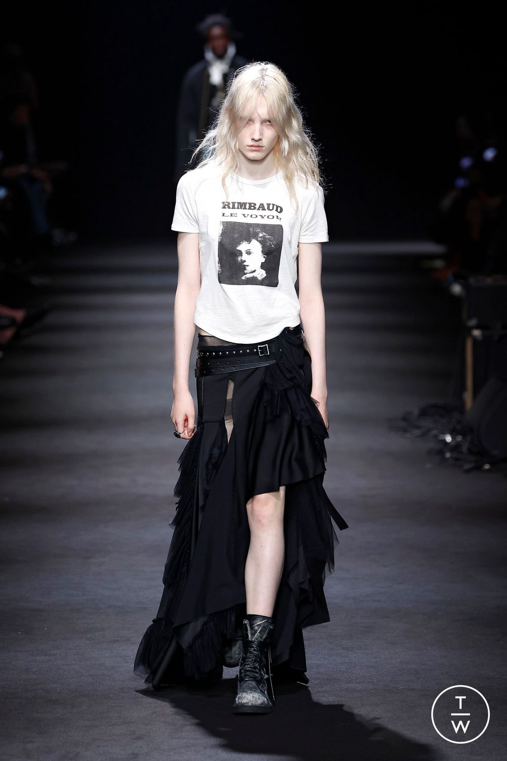 Fashion Week Paris Fall/Winter 2026 look 9 de la collection Ann Demeulemeester womenswear