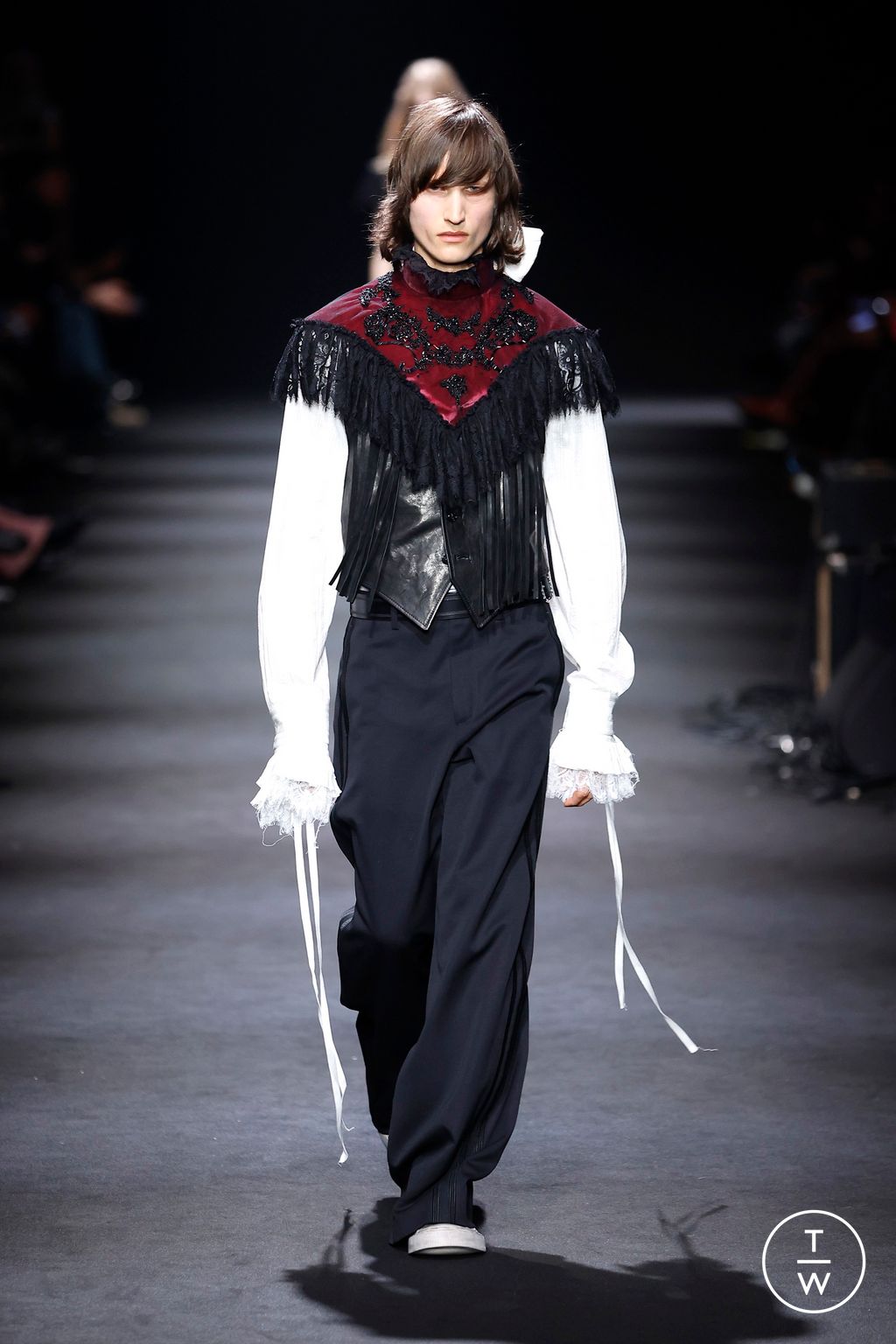 Fashion Week Paris Fall/Winter 2026 look 37 de la collection Ann Demeulemeester womenswear