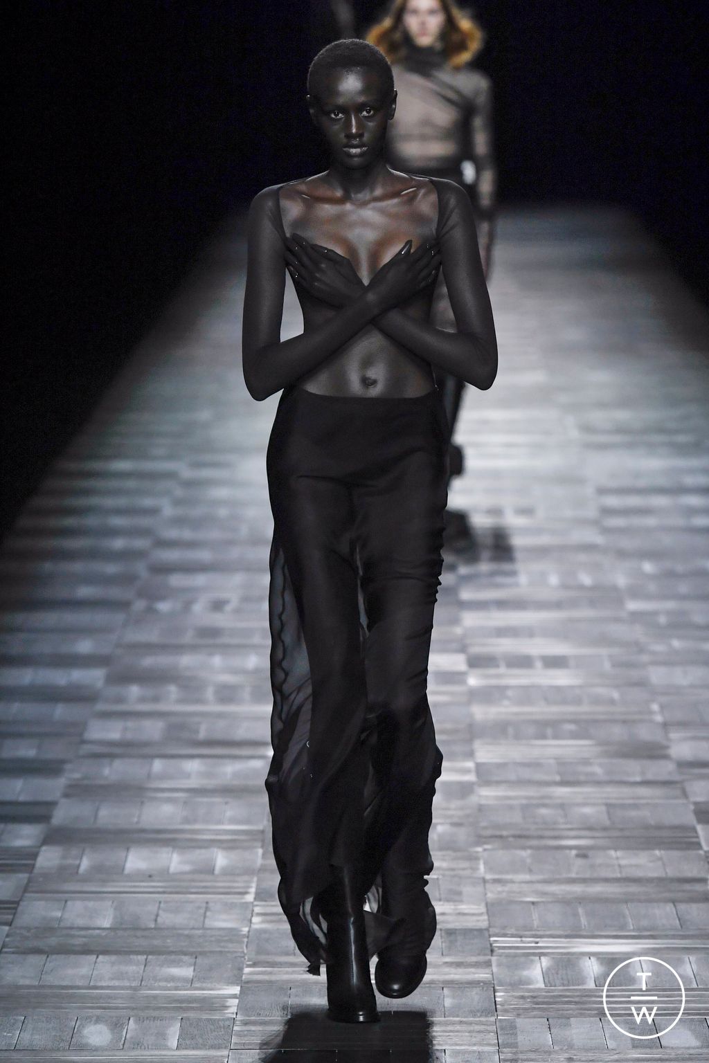 Fashion Week Paris Fall/Winter 2023 look 3 from the Ann Demeulemeester collection womenswear
