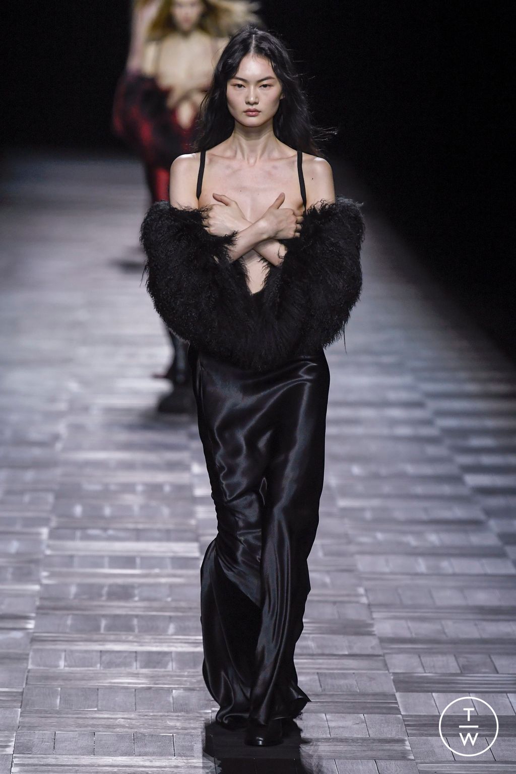 Fashion Week Paris Fall/Winter 2023 look 26 de la collection Ann Demeulemeester womenswear
