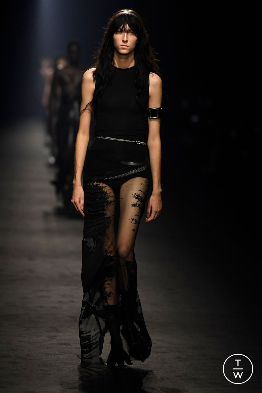 Fashion Week Paris Spring/Summer 2024 look 7 de la collection Ann Demeulemeester womenswear