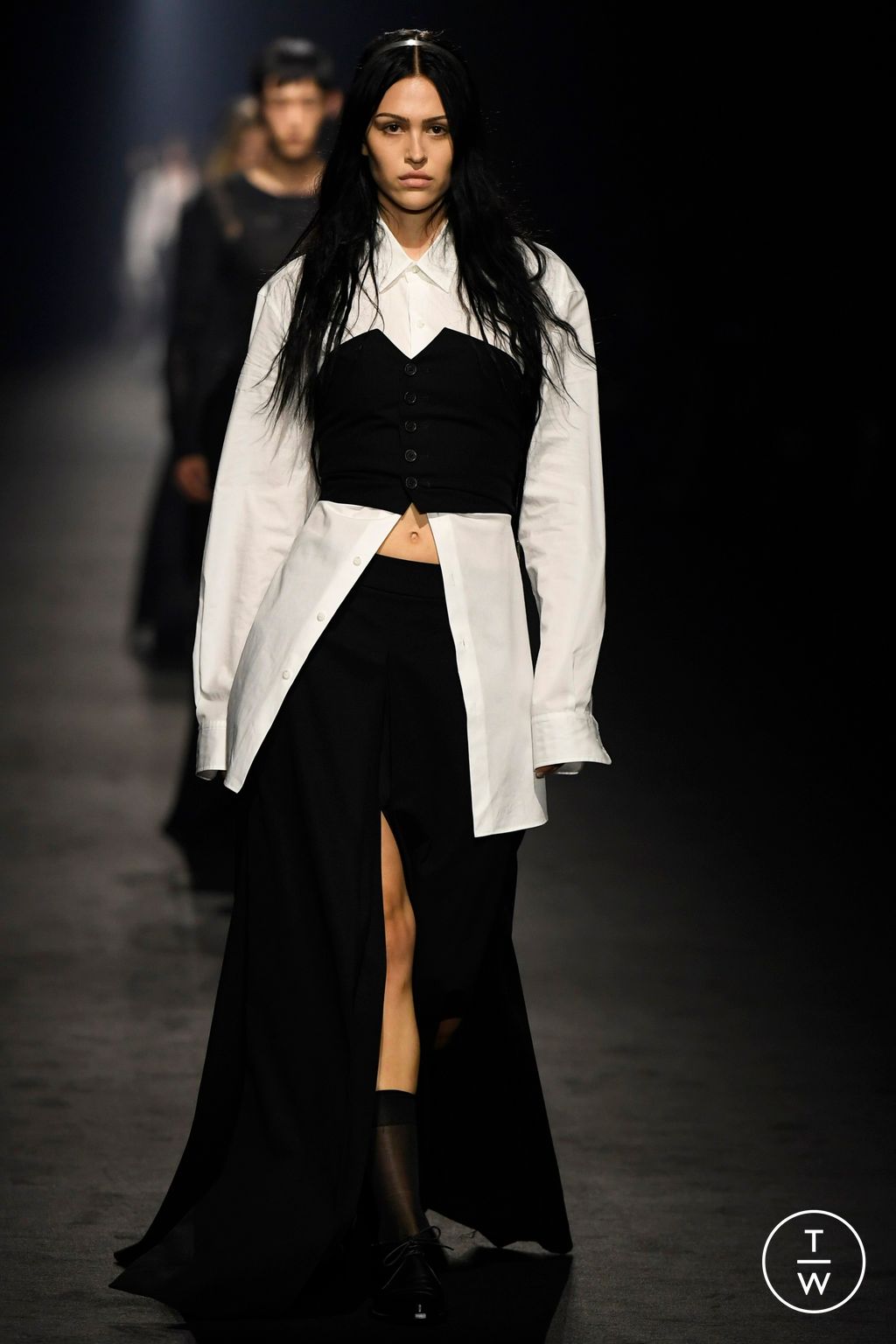 Fashion Week Paris Spring/Summer 2024 look 23 from the Ann Demeulemeester collection womenswear