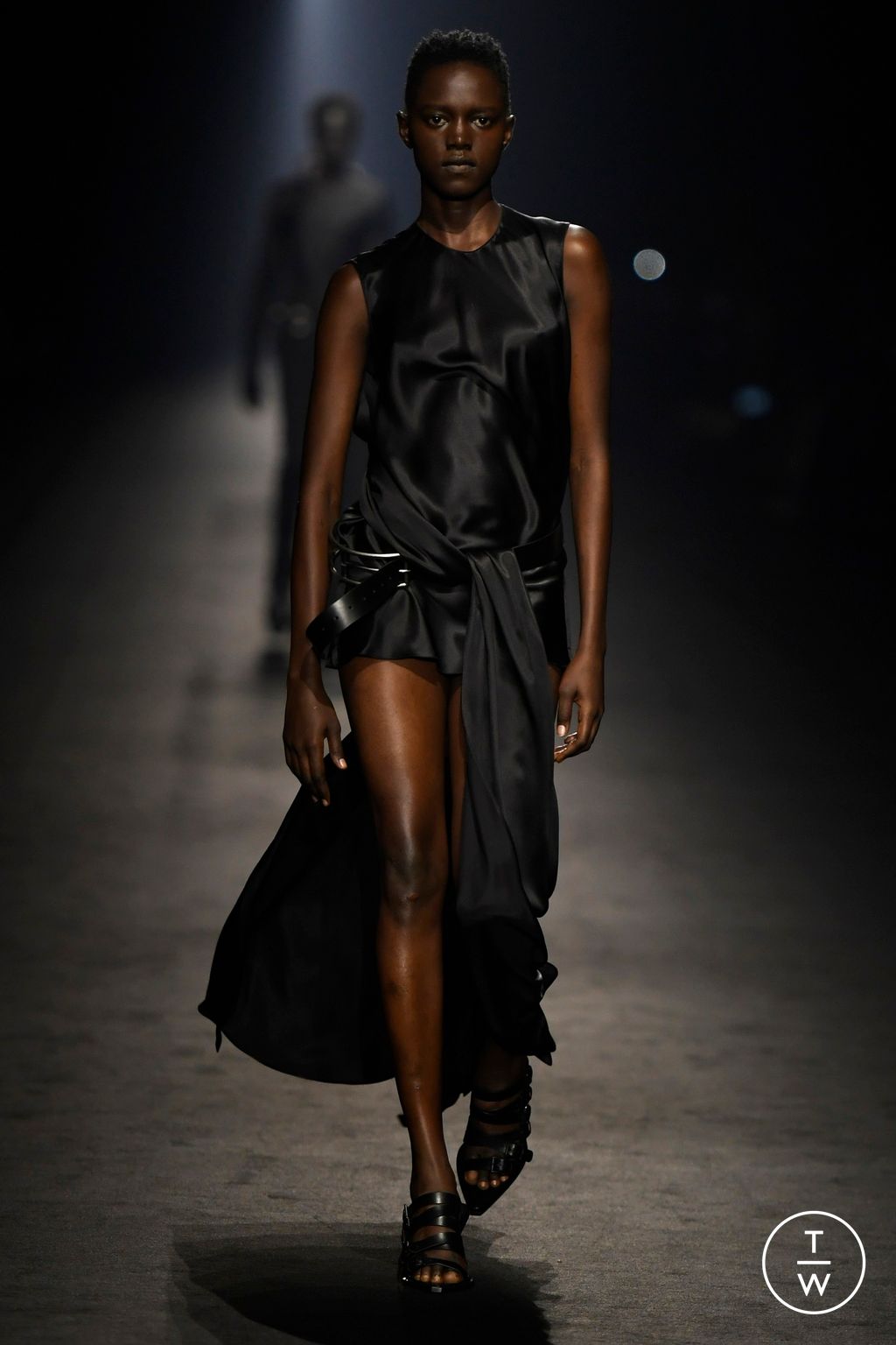 Fashion Week Paris Spring/Summer 2024 look 44 from the Ann Demeulemeester collection 女装