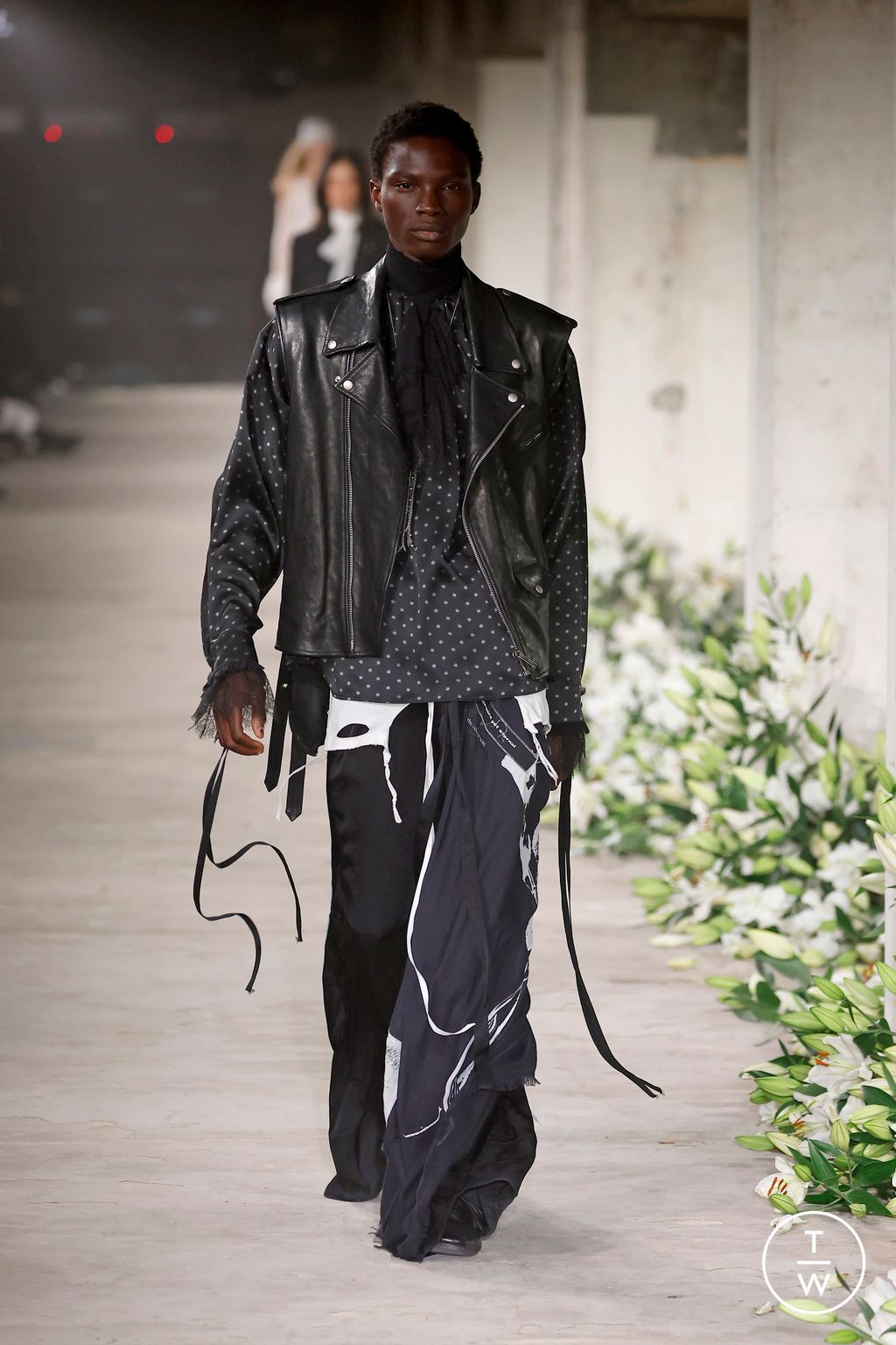 Fashion Week Paris Spring-Summer 2025 look 13 from the Ann Demeulemeester collection womenswear