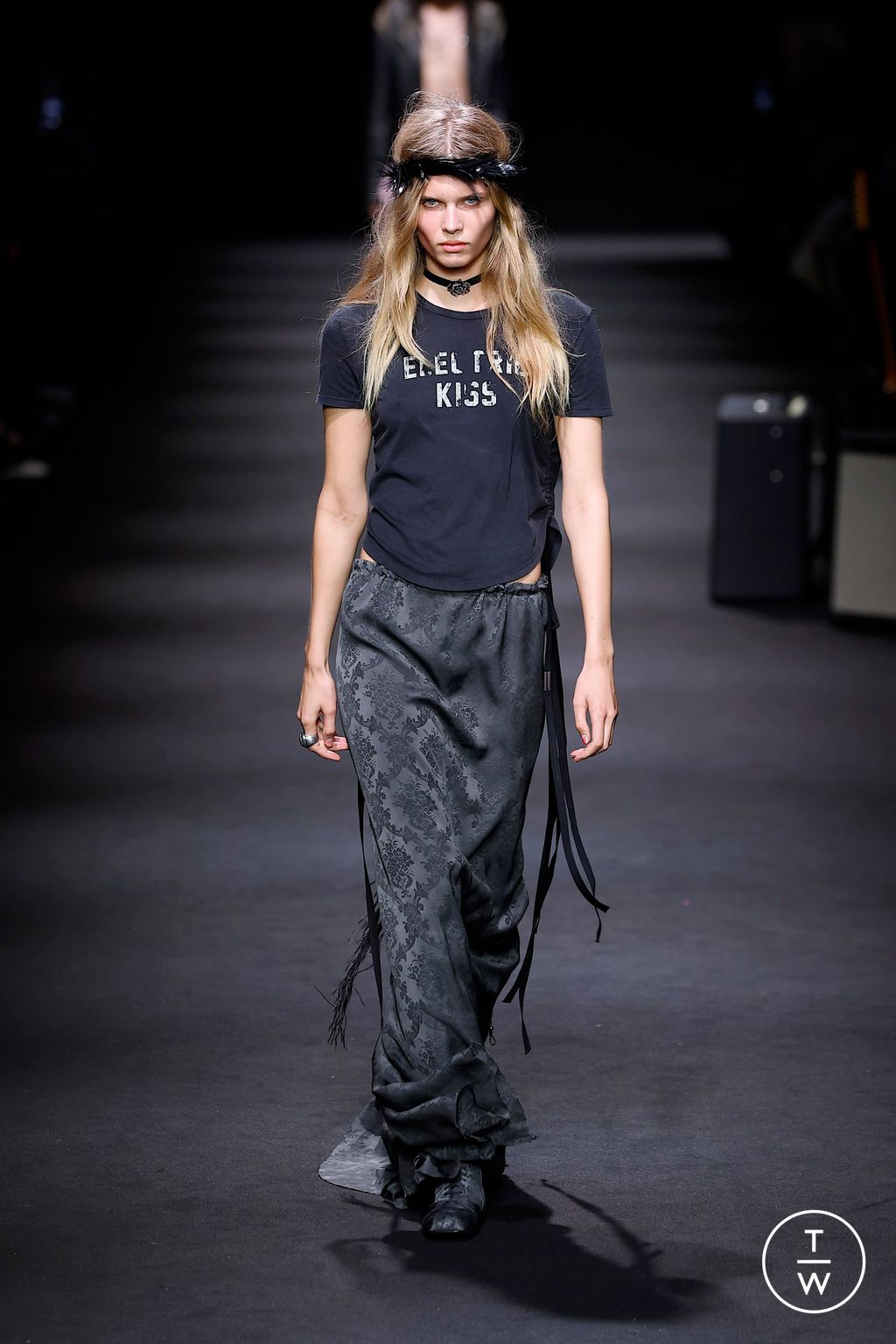 Fashion Week Paris Spring/Summer 2026 look 3 from the Ann Demeulemeester collection womenswear