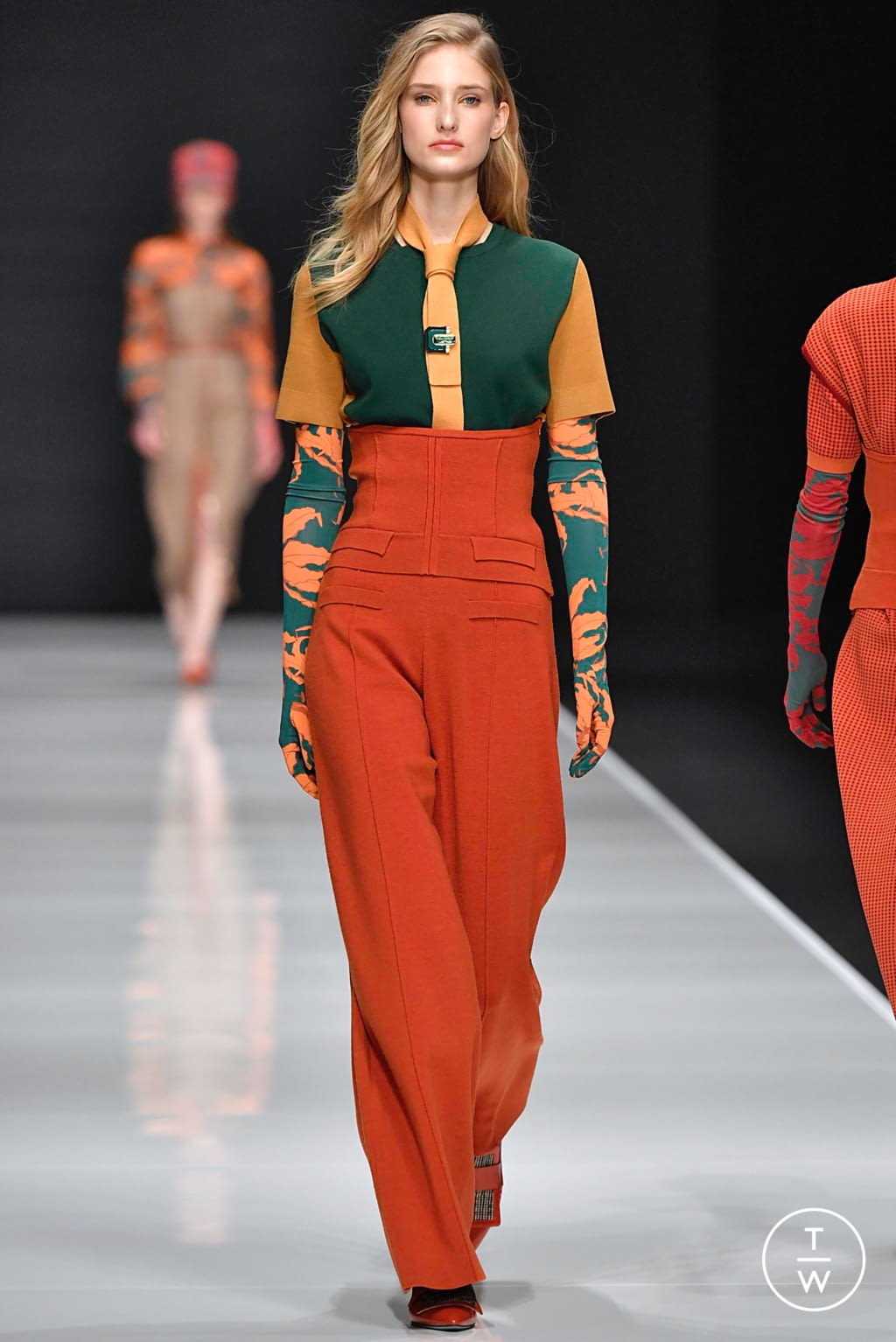 Fashion Week Milan Fall/Winter 2019 look 2 from the Anteprima collection 女装