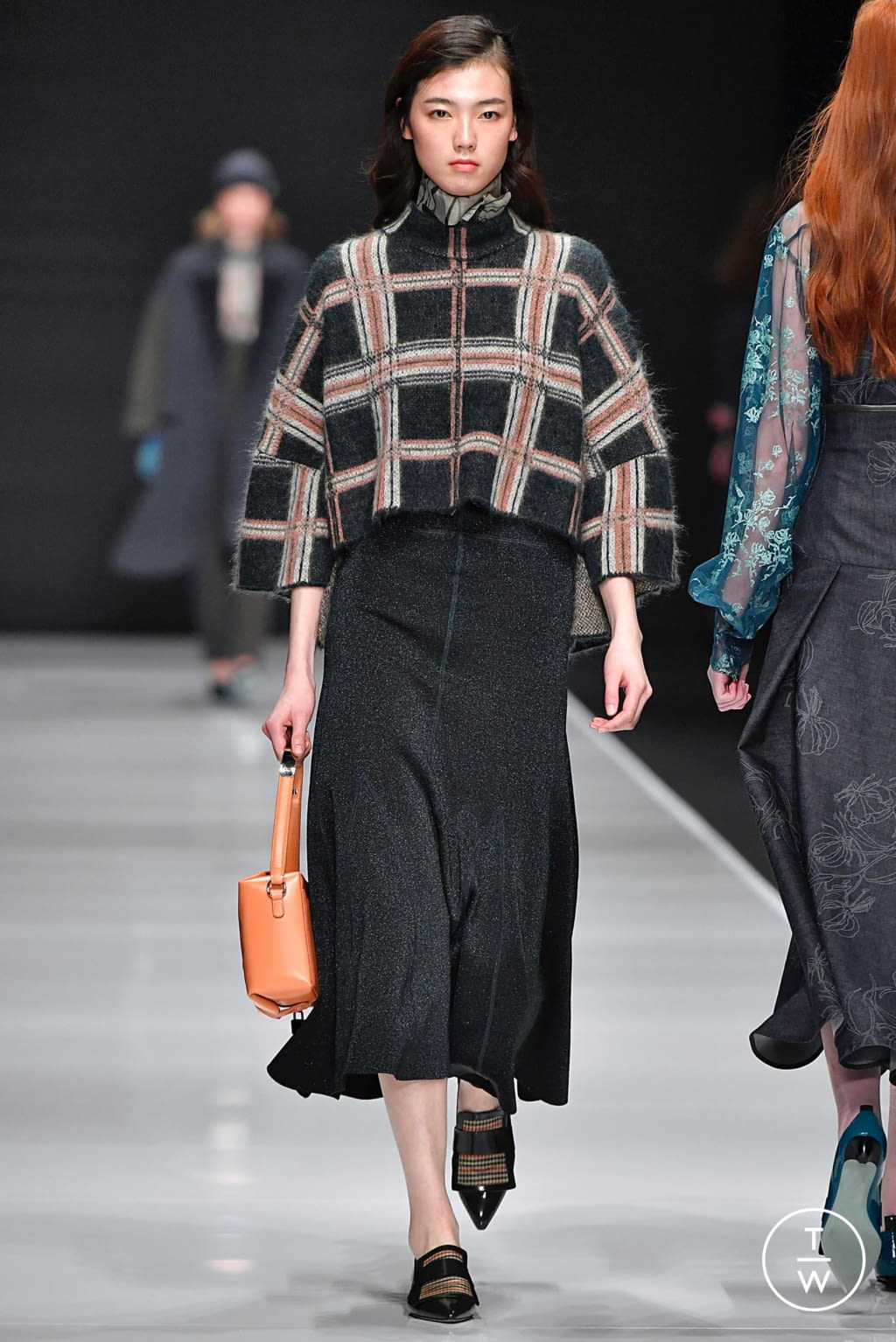 Fashion Week Milan Fall/Winter 2019 look 13 from the Anteprima collection womenswear