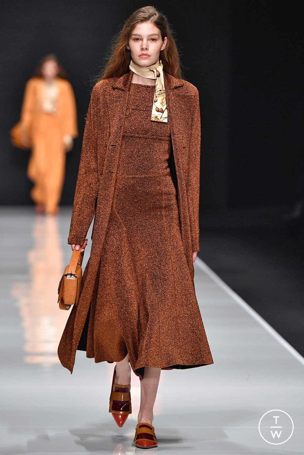 Fashion Week Milan Fall/Winter 2019 look 32 de la collection Anteprima womenswear