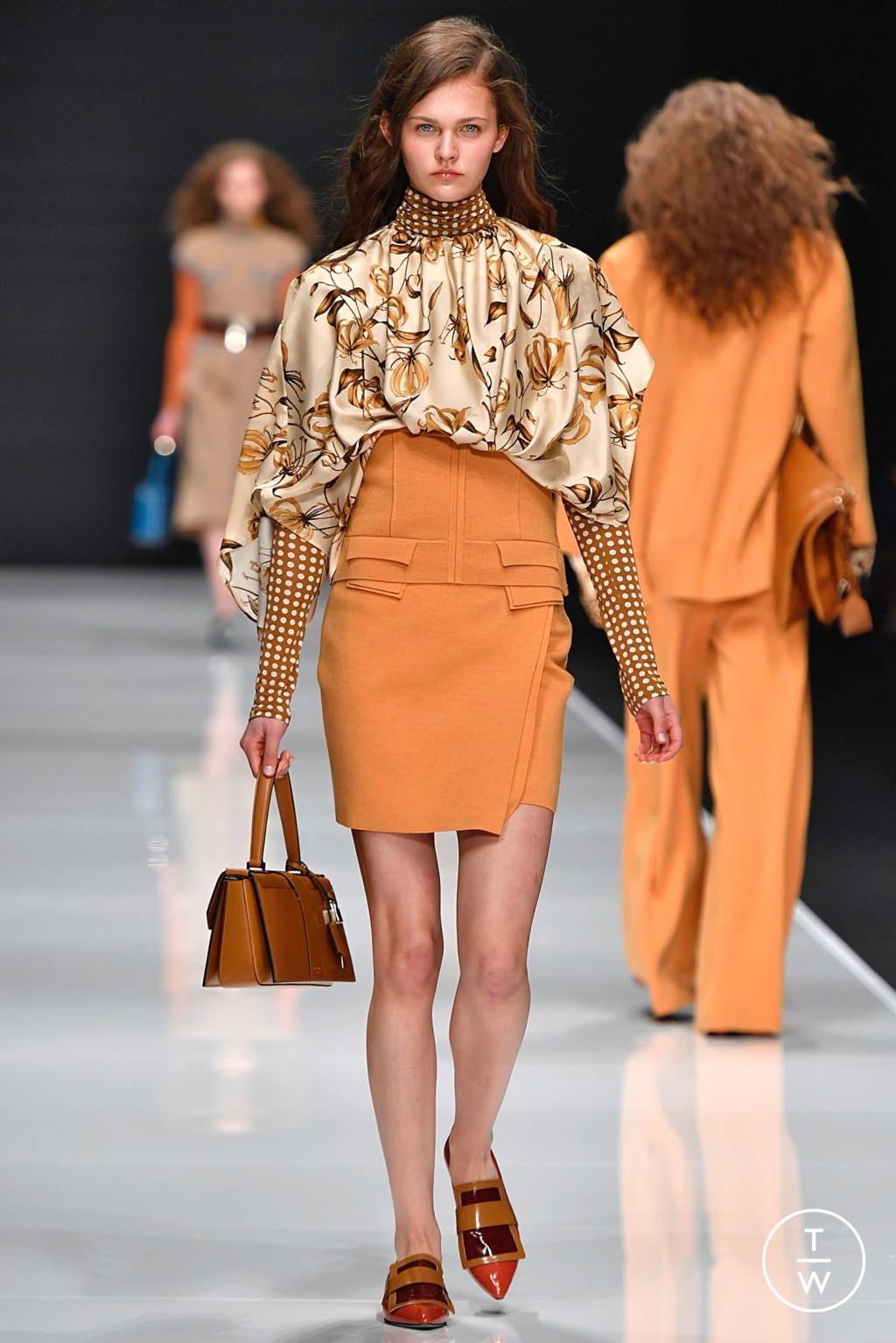 Fashion Week Milan Fall/Winter 2019 look 34 from the Anteprima collection womenswear