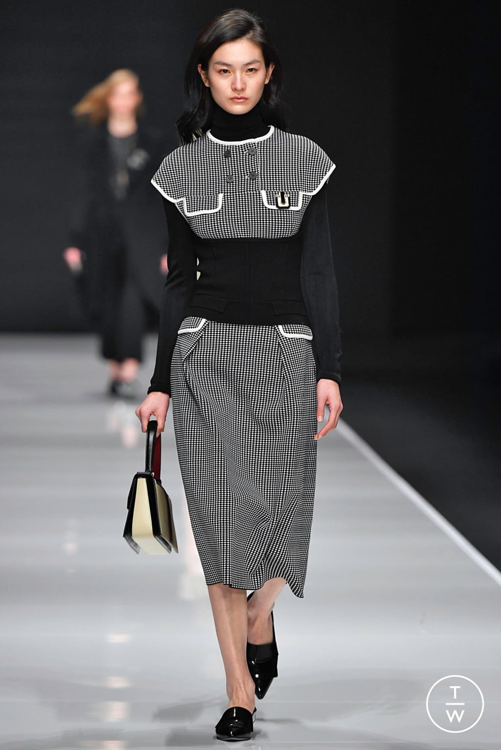 Fashion Week Milan Fall/Winter 2019 look 45 from the Anteprima collection womenswear