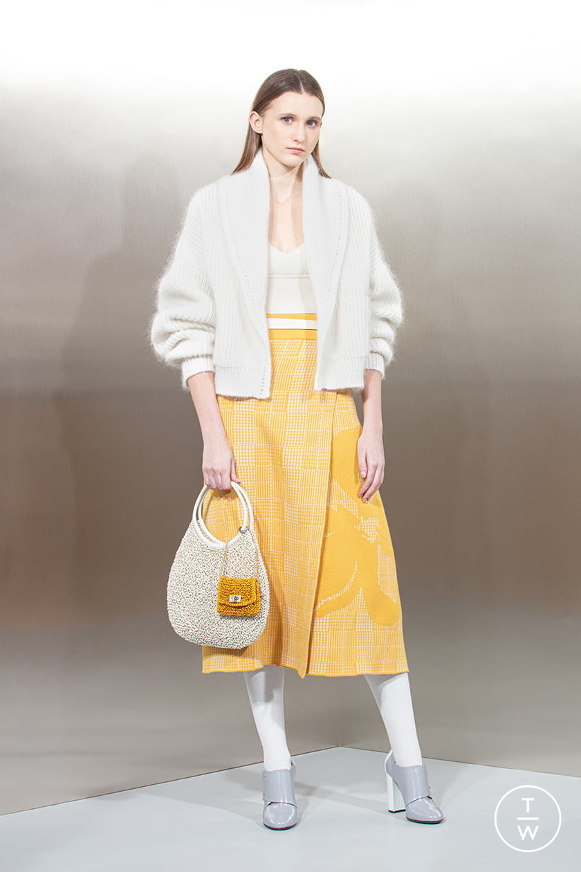 Fashion Week Milan Fall/Winter 2021 look 16 de la collection Anteprima womenswear
