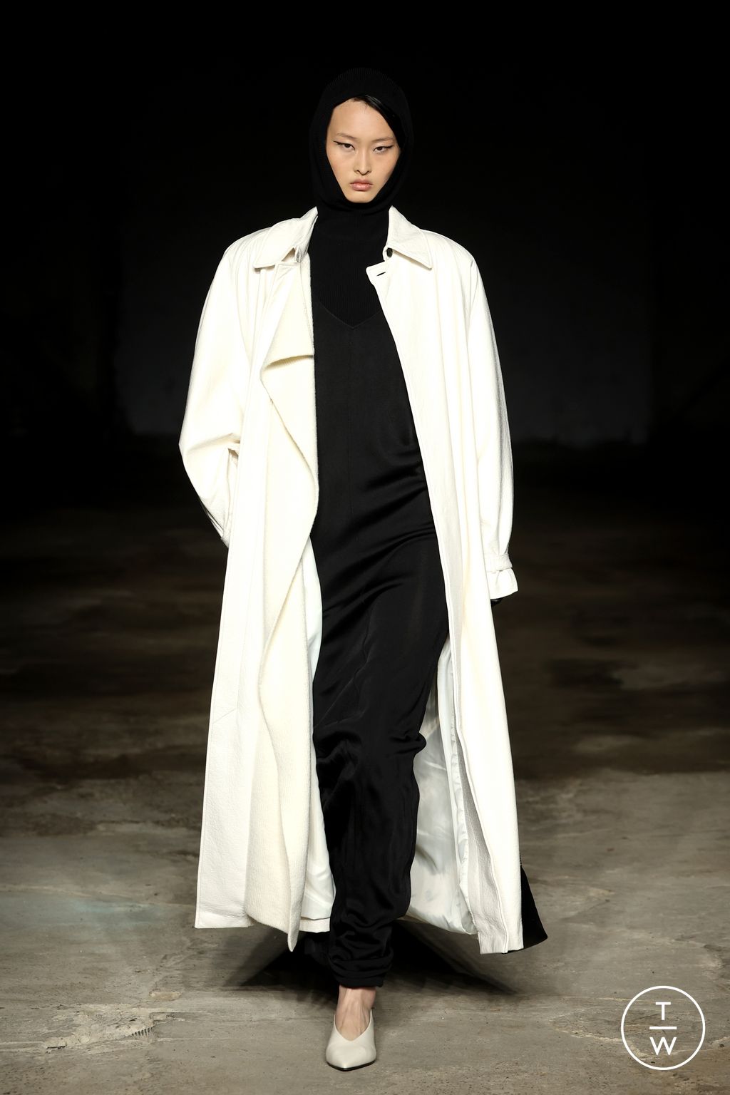 Fashion Week Milan Fall/Winter 2023 look 16 from the Anteprima collection womenswear