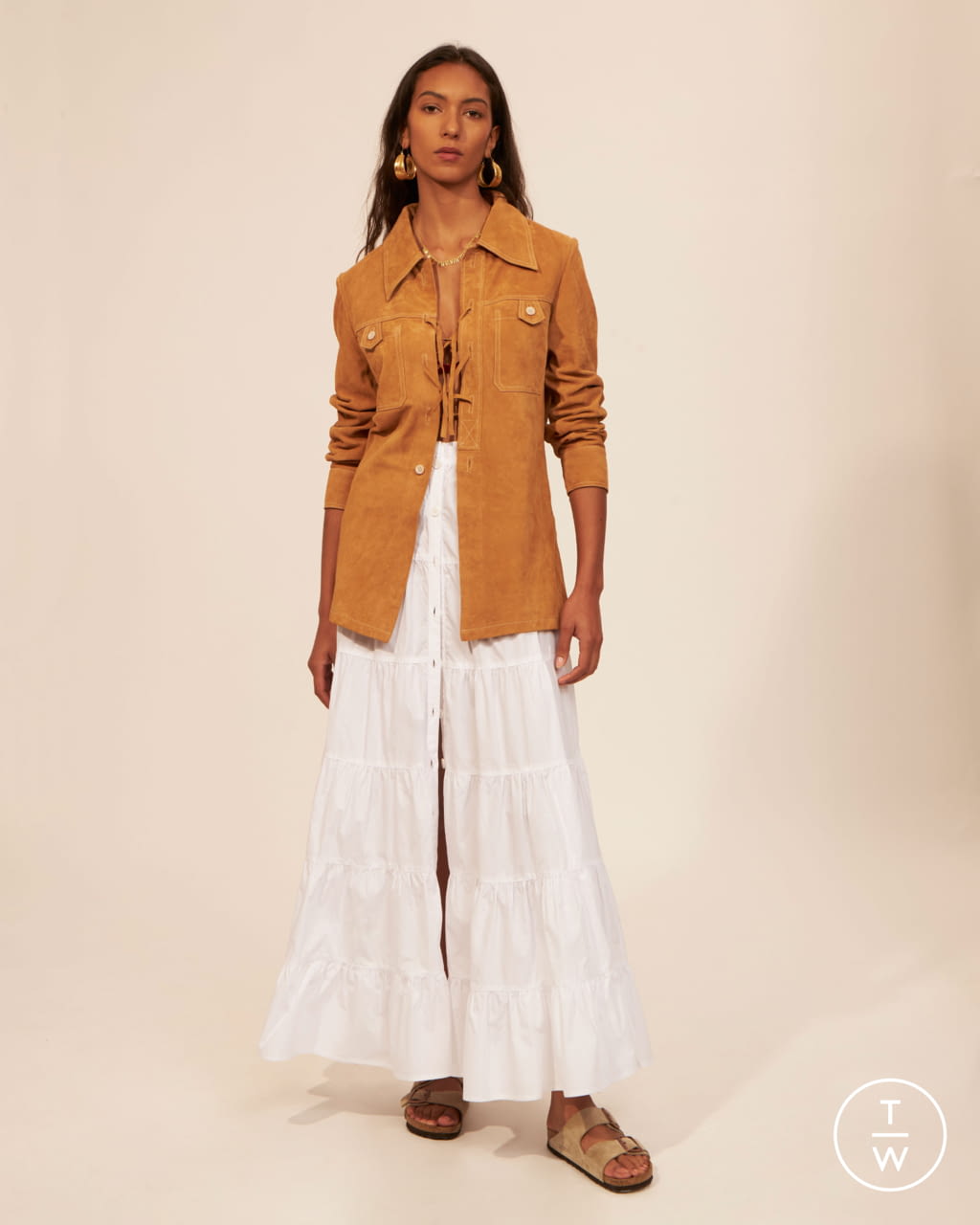 Fashion Week Paris Spring/Summer 2022 look 28 from the Antik Batik collection womenswear