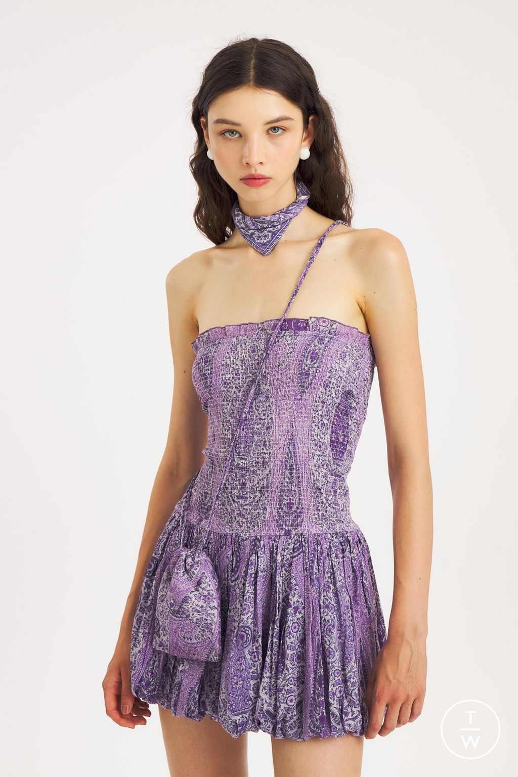 Fashion Week Paris Spring/Summer 2026 look 30 from the Antik Batik collection 女装