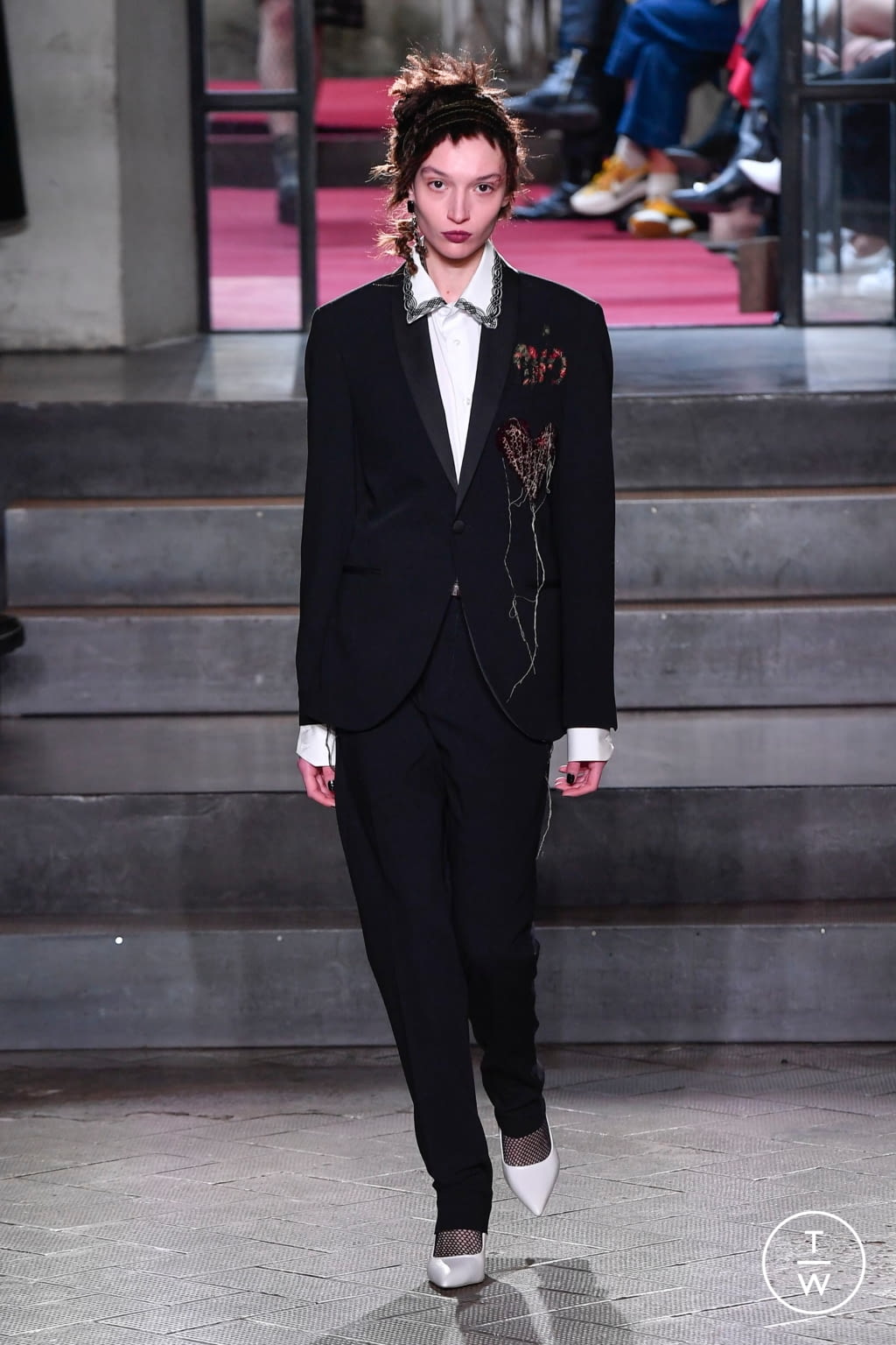 Fashion Week Milan Fall/Winter 2020 look 62 from the Antonio Marras collection 女装