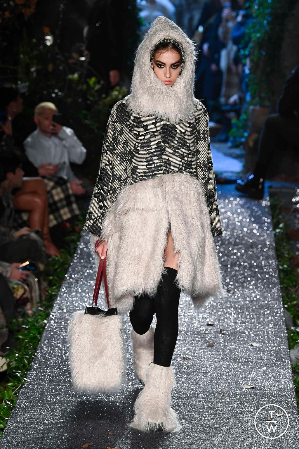 Fashion Week Milan Fall/Winter 2023 look 5 de la collection Antonio Marras womenswear