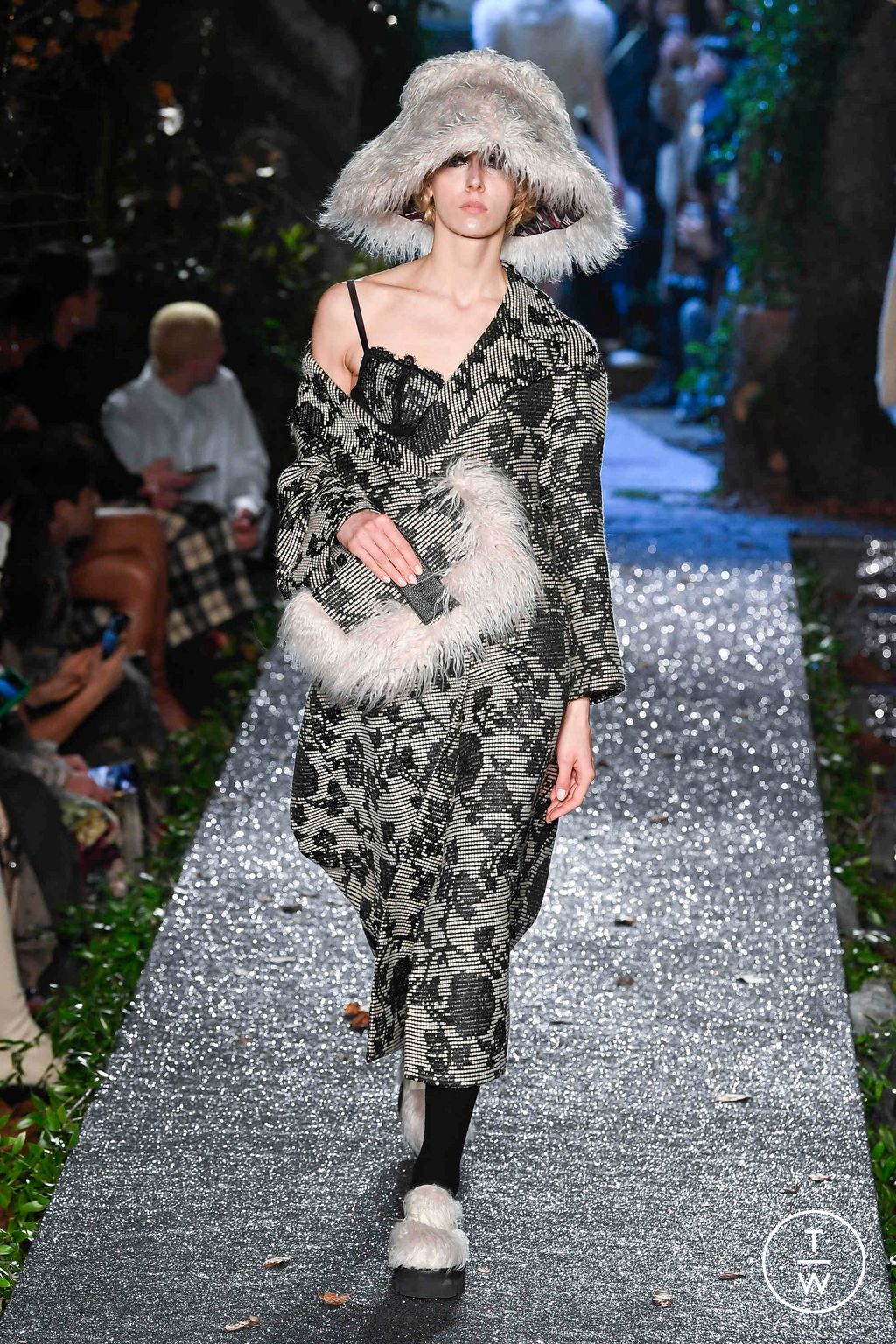Fashion Week Milan Fall/Winter 2023 look 8 de la collection Antonio Marras womenswear