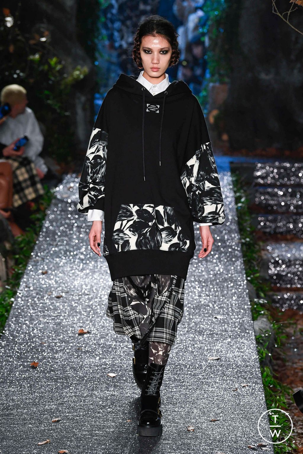 Fashion Week Milan Fall/Winter 2023 look 15 from the Antonio Marras collection 女装
