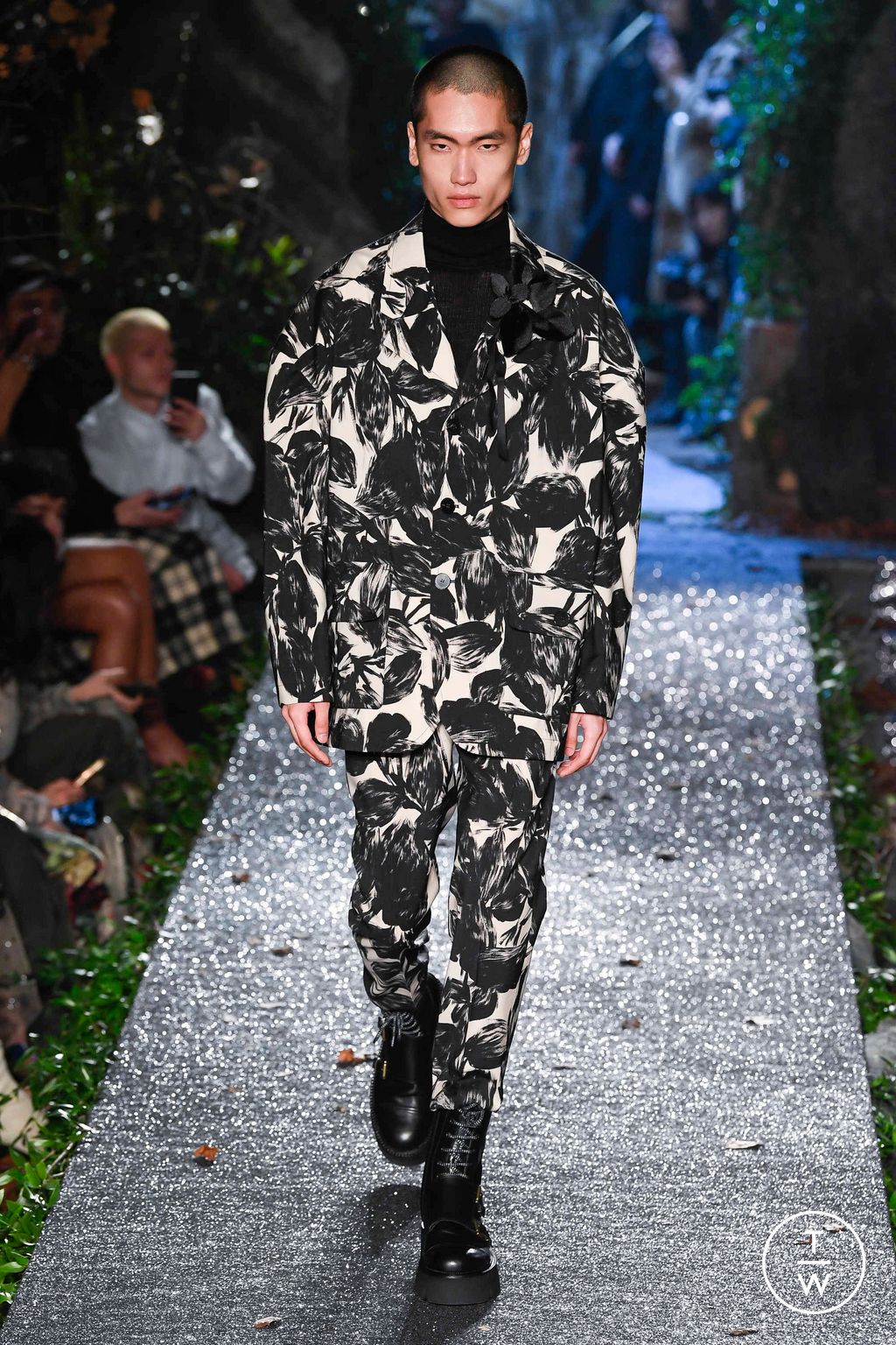 Fashion Week Milan Fall/Winter 2023 look 16 de la collection Antonio Marras womenswear