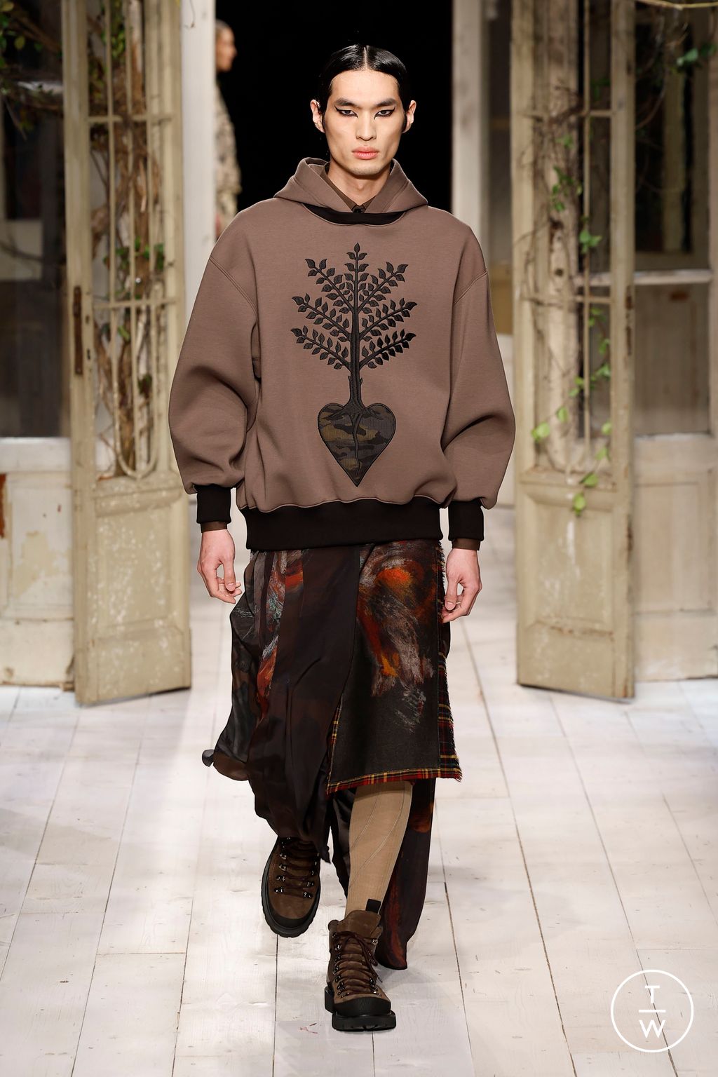 Fashion Week Milan Fall/Winter 2024 look 17 de la collection Antonio Marras womenswear