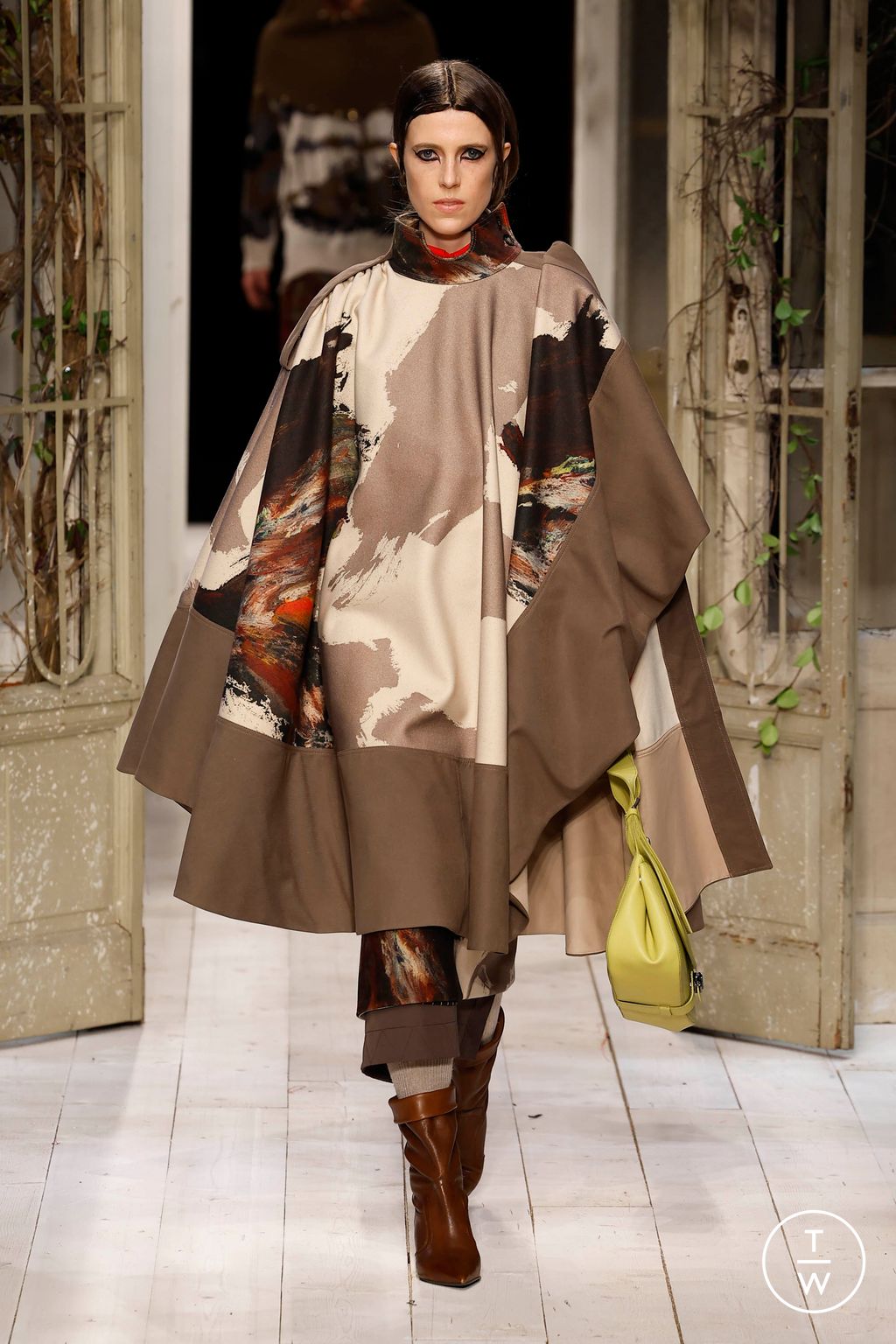 Fashion Week Milan Fall/Winter 2024 look 21 de la collection Antonio Marras womenswear