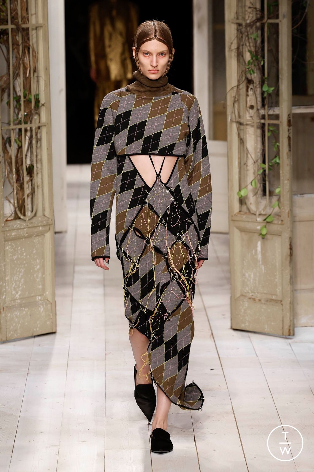 Fashion Week Milan Fall/Winter 2024 look 27 de la collection Antonio Marras womenswear