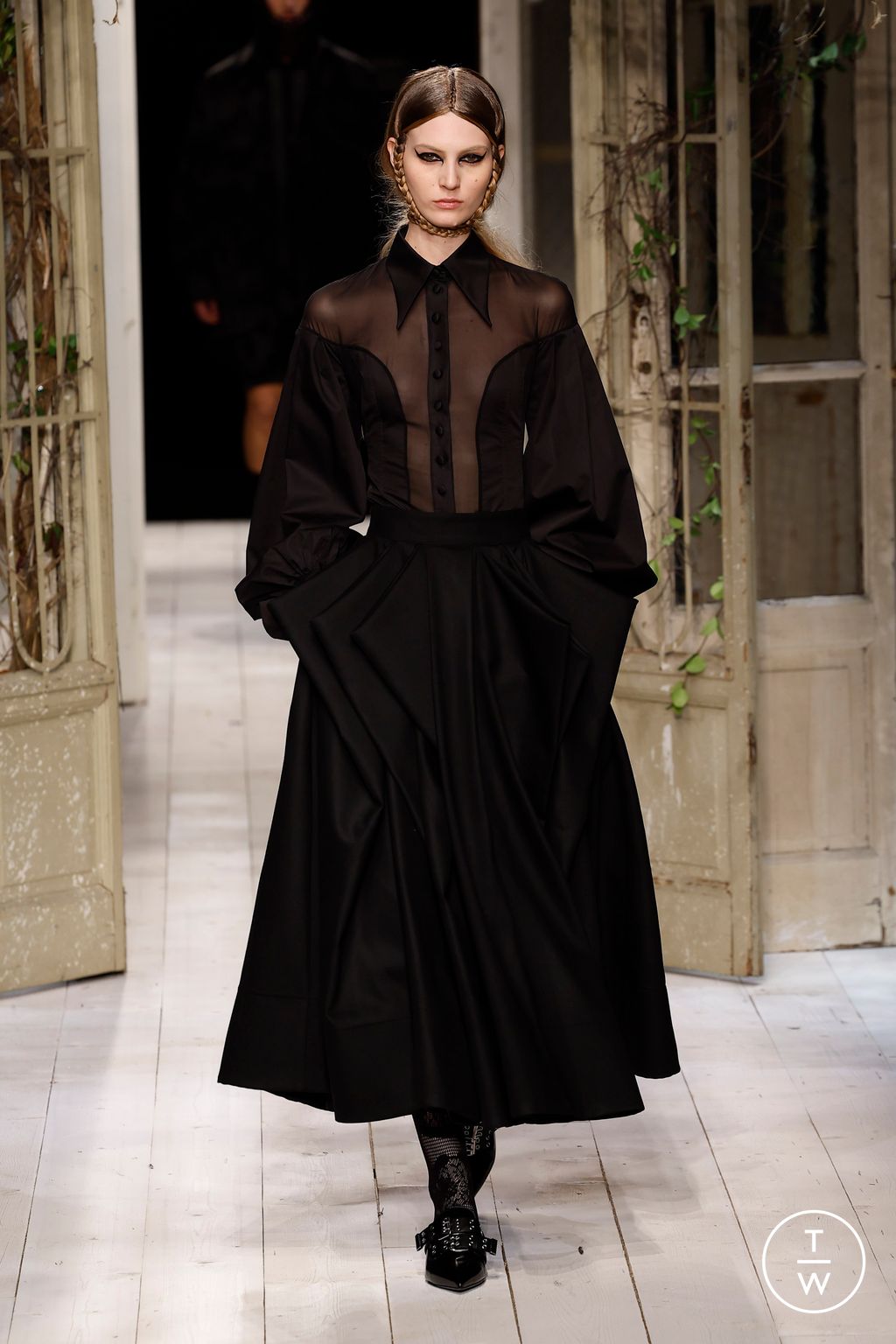 Fashion Week Milan Fall/Winter 2024 look 60 from the Antonio Marras collection 女装