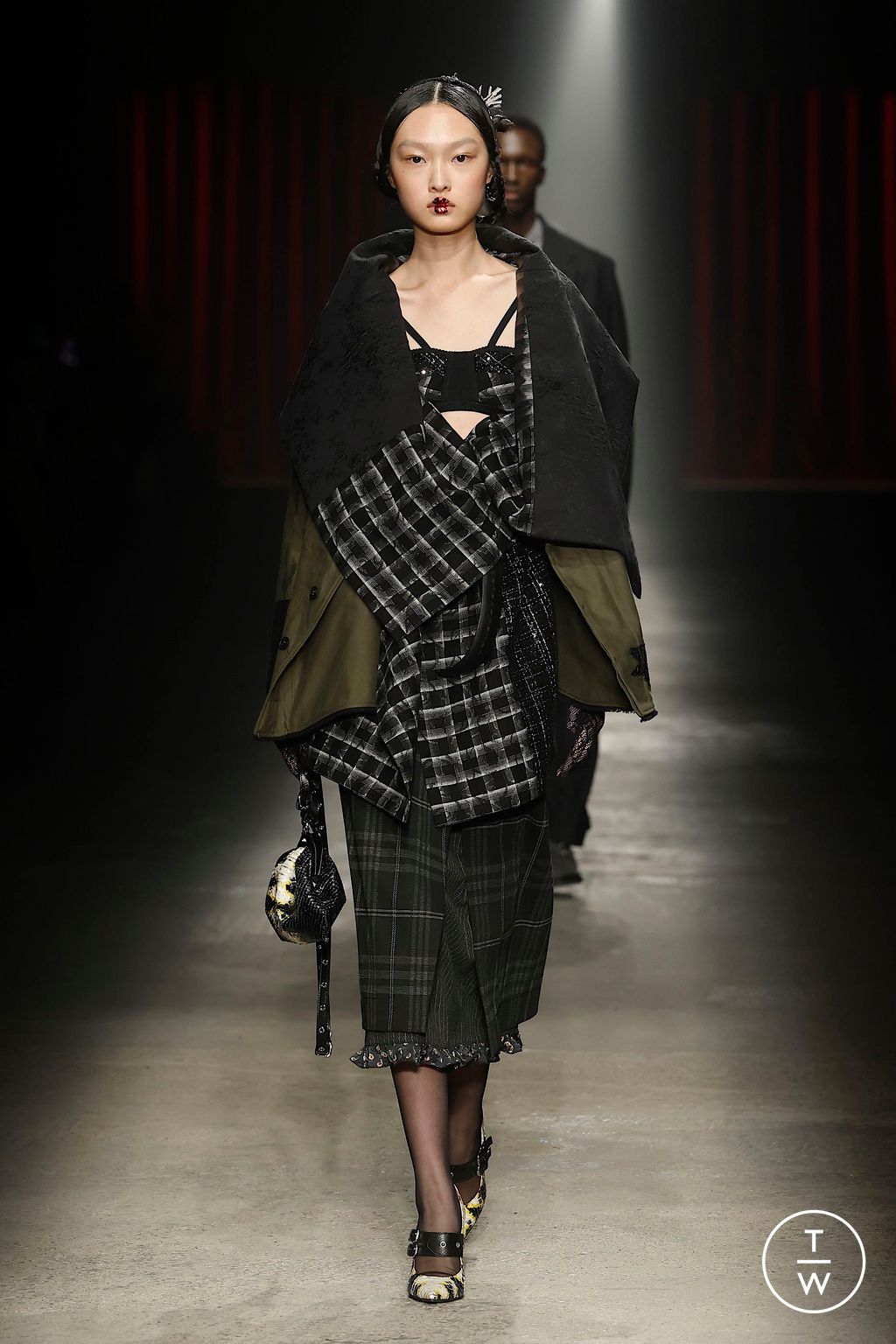 Fashion Week Milan Fall/Winter 2025 look 15 from the Antonio Marras collection 女装