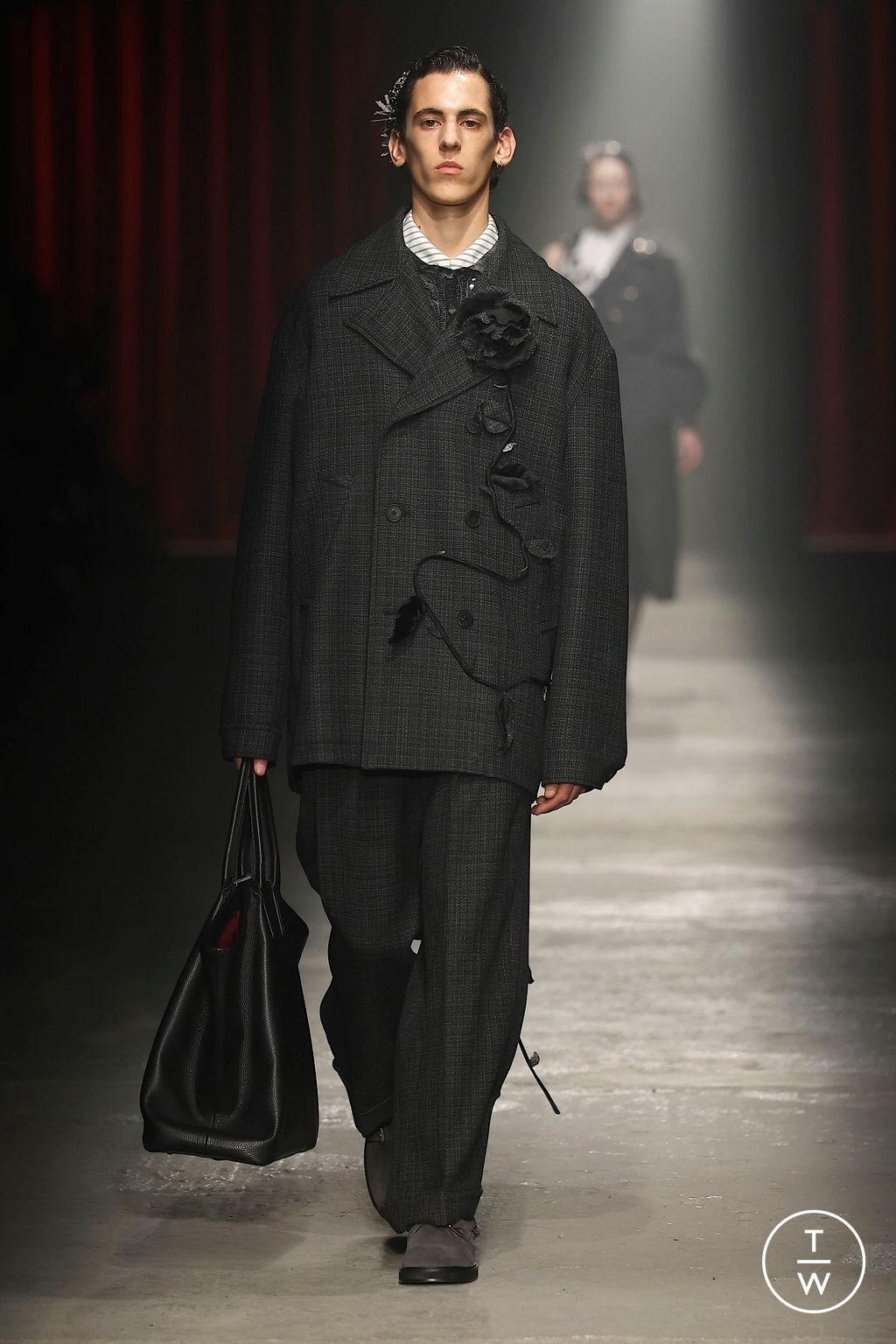 Fashion Week Milan Fall/Winter 2025 look 43 from the Antonio Marras collection 女装