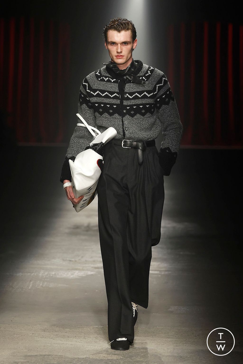 Fashion Week Milan Fall/Winter 2025 look 48 from the Antonio Marras collection 女装