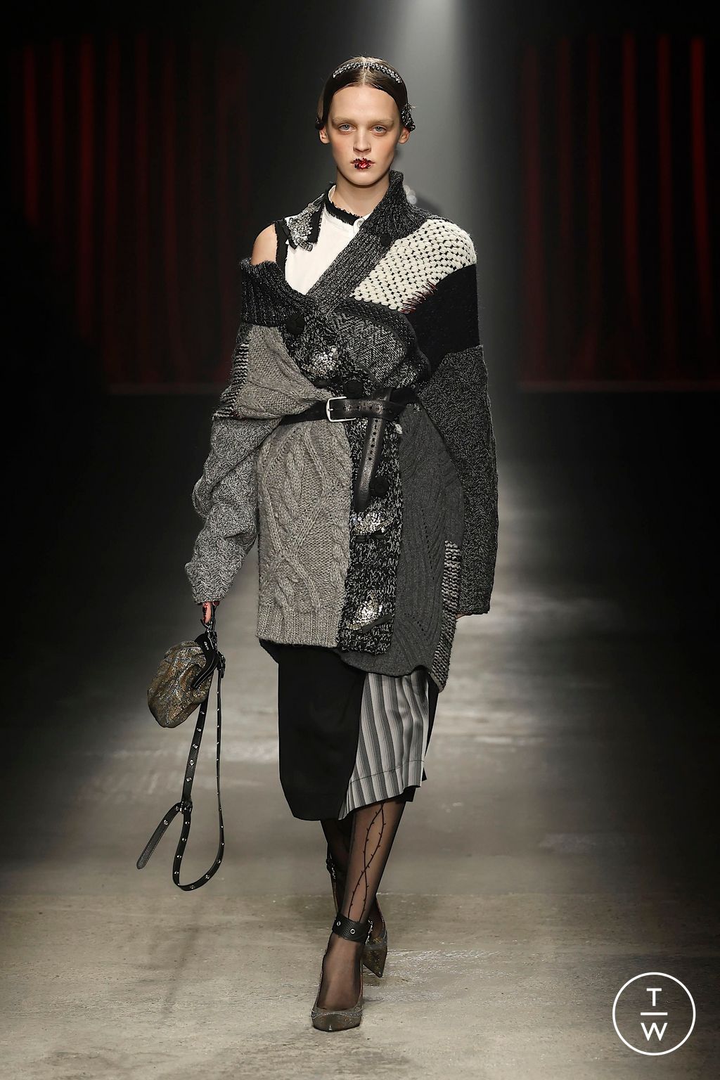 Fashion Week Milan Fall/Winter 2025 look 49 from the Antonio Marras collection 女装