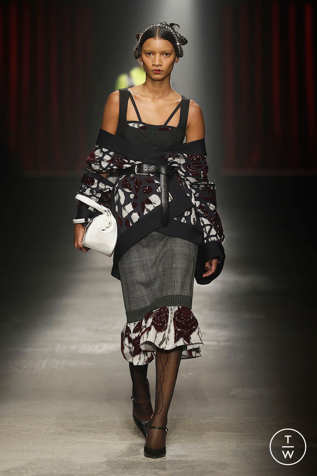 Fashion Week Milan Fall/Winter 2025 look 55 from the Antonio Marras collection 女装