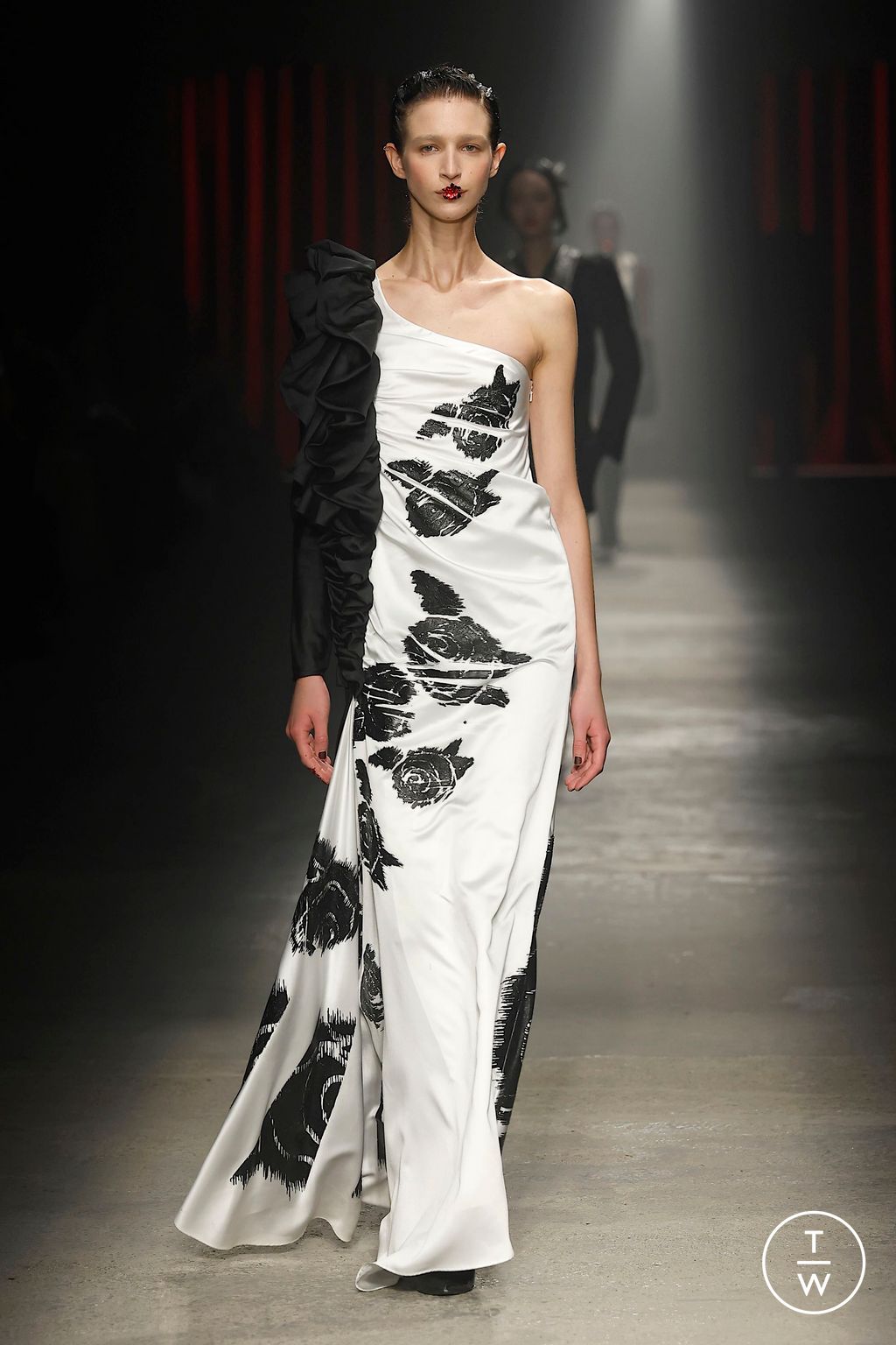 Fashion Week Milan Fall/Winter 2025 look 73 from the Antonio Marras collection 女装