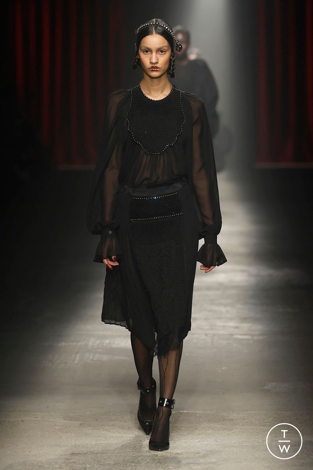 Fashion Week Milan Fall/Winter 2025 look 78 from the Antonio Marras collection 女装