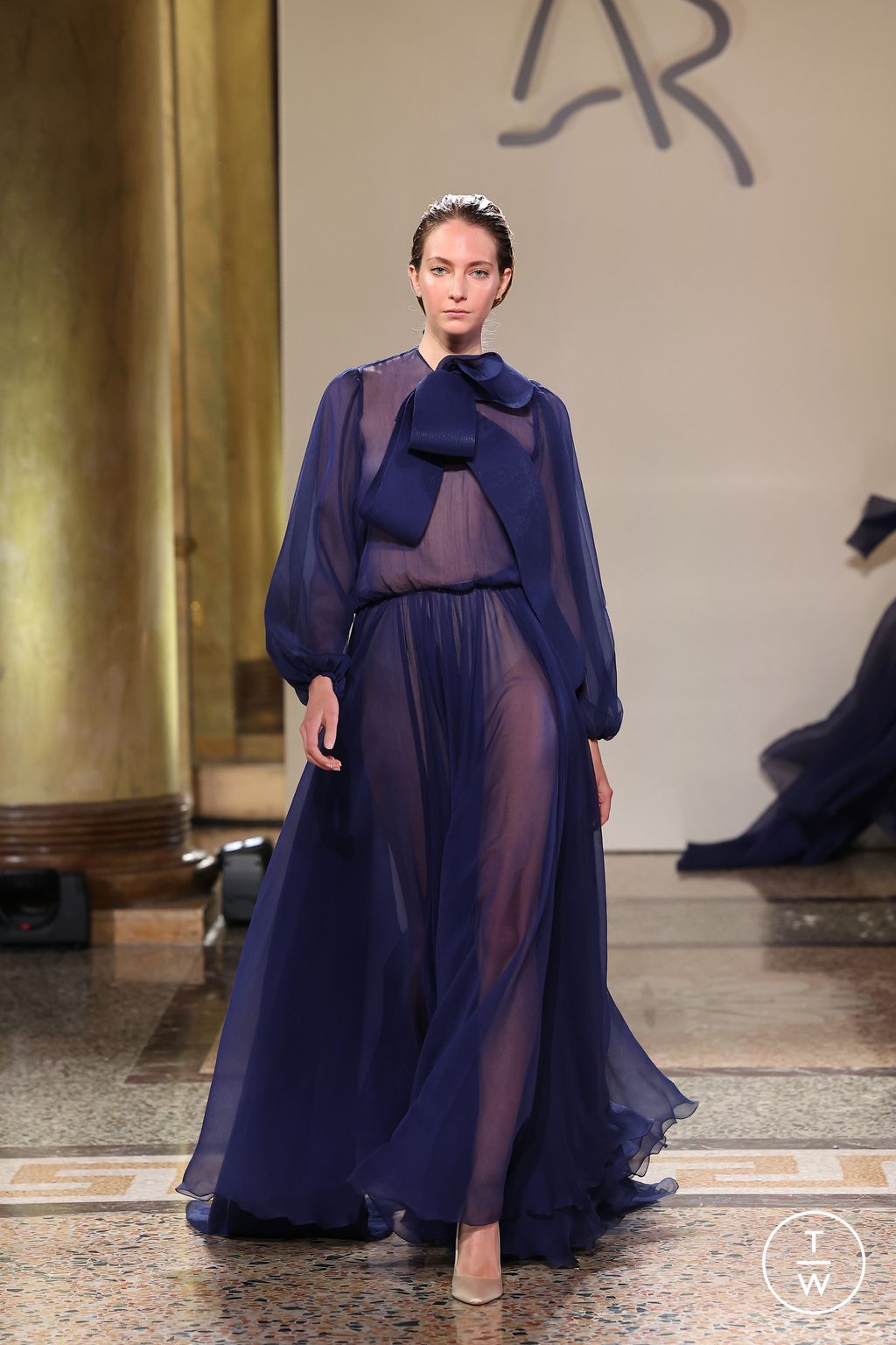 Fashion Week Milan Spring/Summer 2024 look 5 de la collection Antonio Riva womenswear